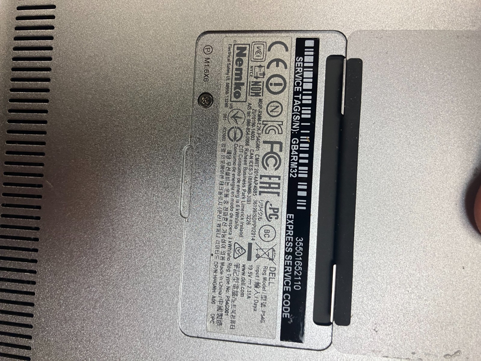 Dell XPS 13 9343 Intel i5-5200U 2.2GHz 8 GB NO HDD, For Parts