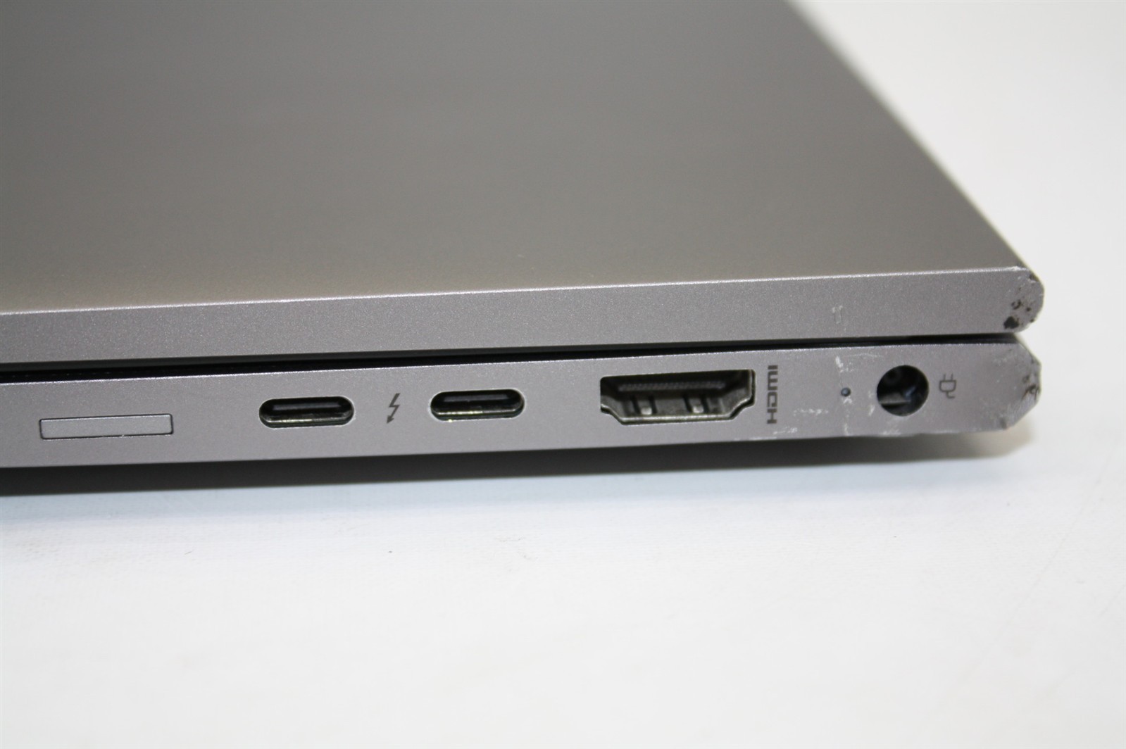 14″HP ZBook Firefly G8 Laptop i5-1145G7 2.60GHz RAM 16GB NVMe 256GB/Charger inc