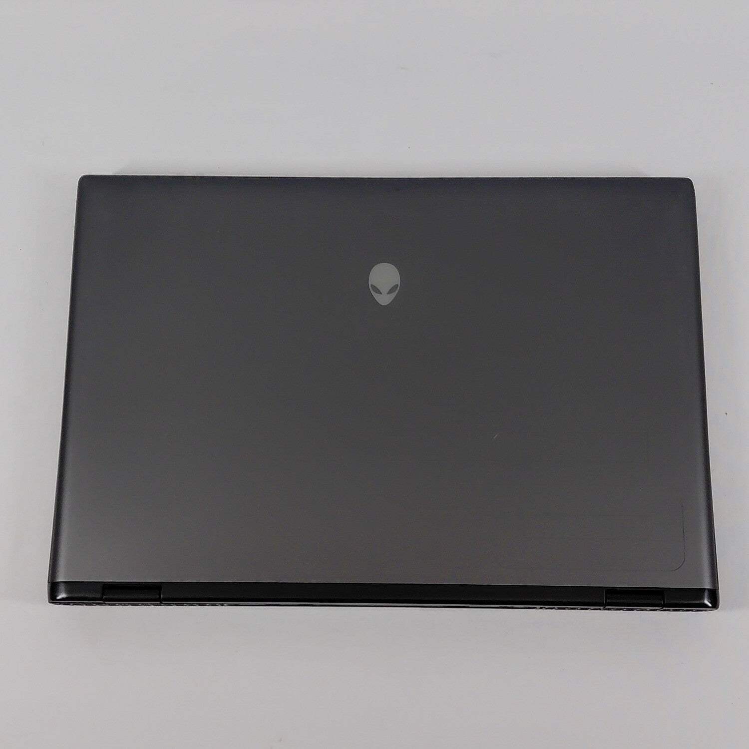 Alienware M16 R2 16″ Core Ultra 7 155H 1.4GHz 32GB RAM 1TB SSD GeForce RTX 4070