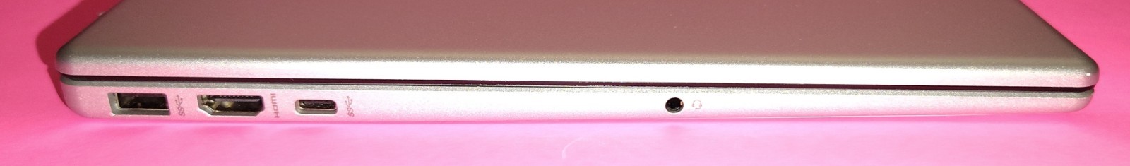 HP 15.6″ Touch Laptop Intel Core i5 120U 10-core / 256GB SSD / 16GB RAM Win 11 H