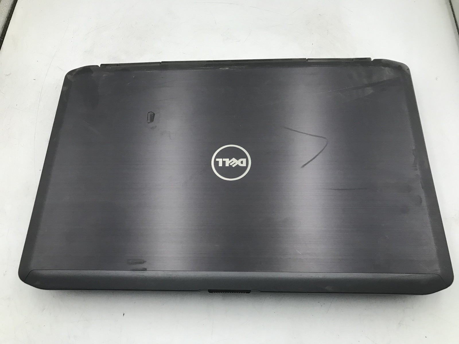 DELL LATITUDE E5530 – BOOTS TO BIOS/BAD LCD – INTEL I3 3110M – 8GB RAM -READ- BB