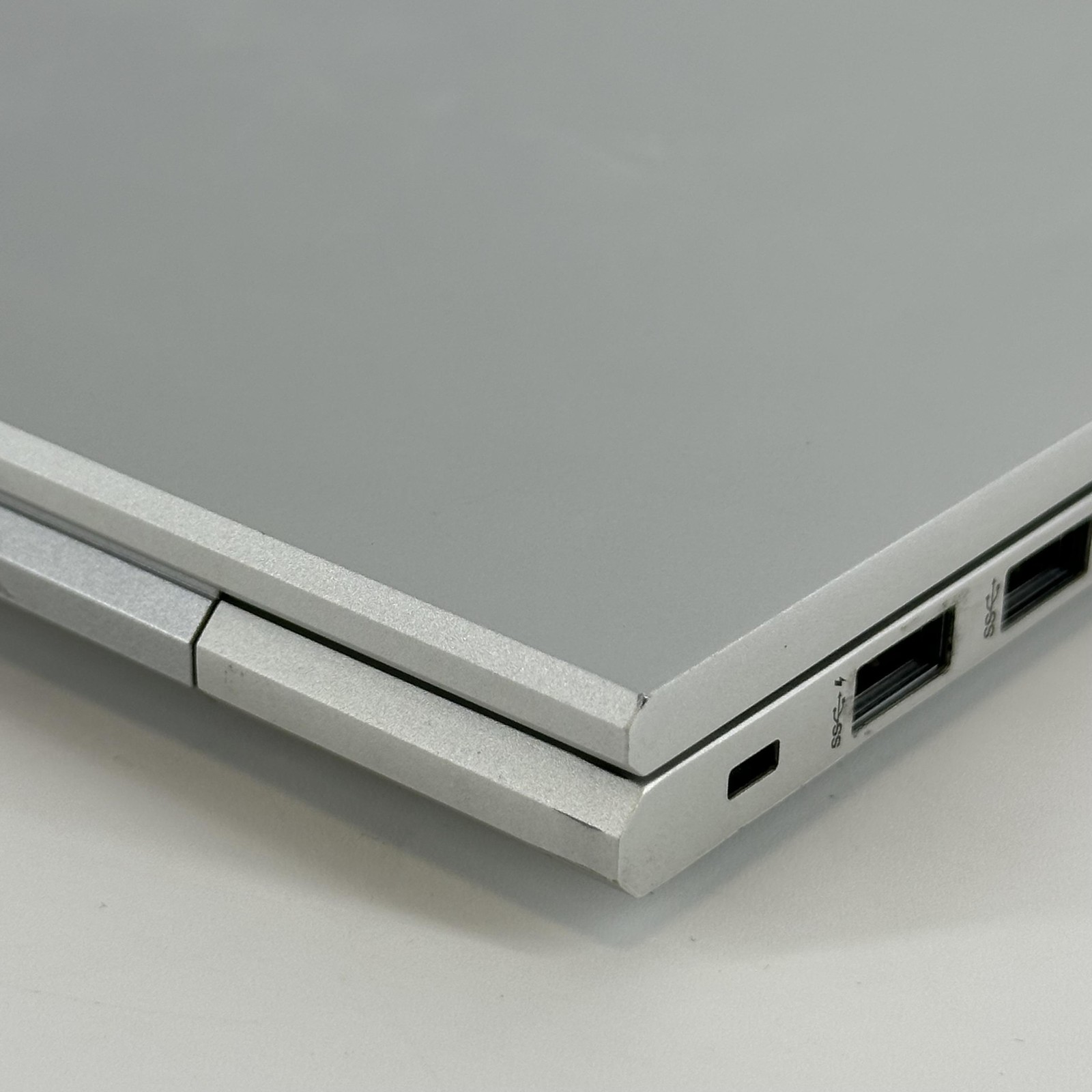 HP Elitebook 840 G8 14 Silver FHD i7-1165G7 2.80GHz 16GB 256GB SSD Good