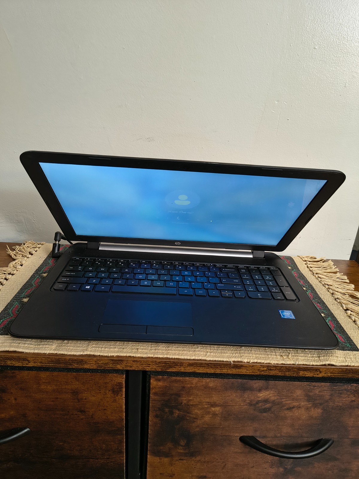HP 15-f211wm Touch NoteBook Intel Celeron N2840@2.1GHz 8gb 256GB SSD Win11Hm