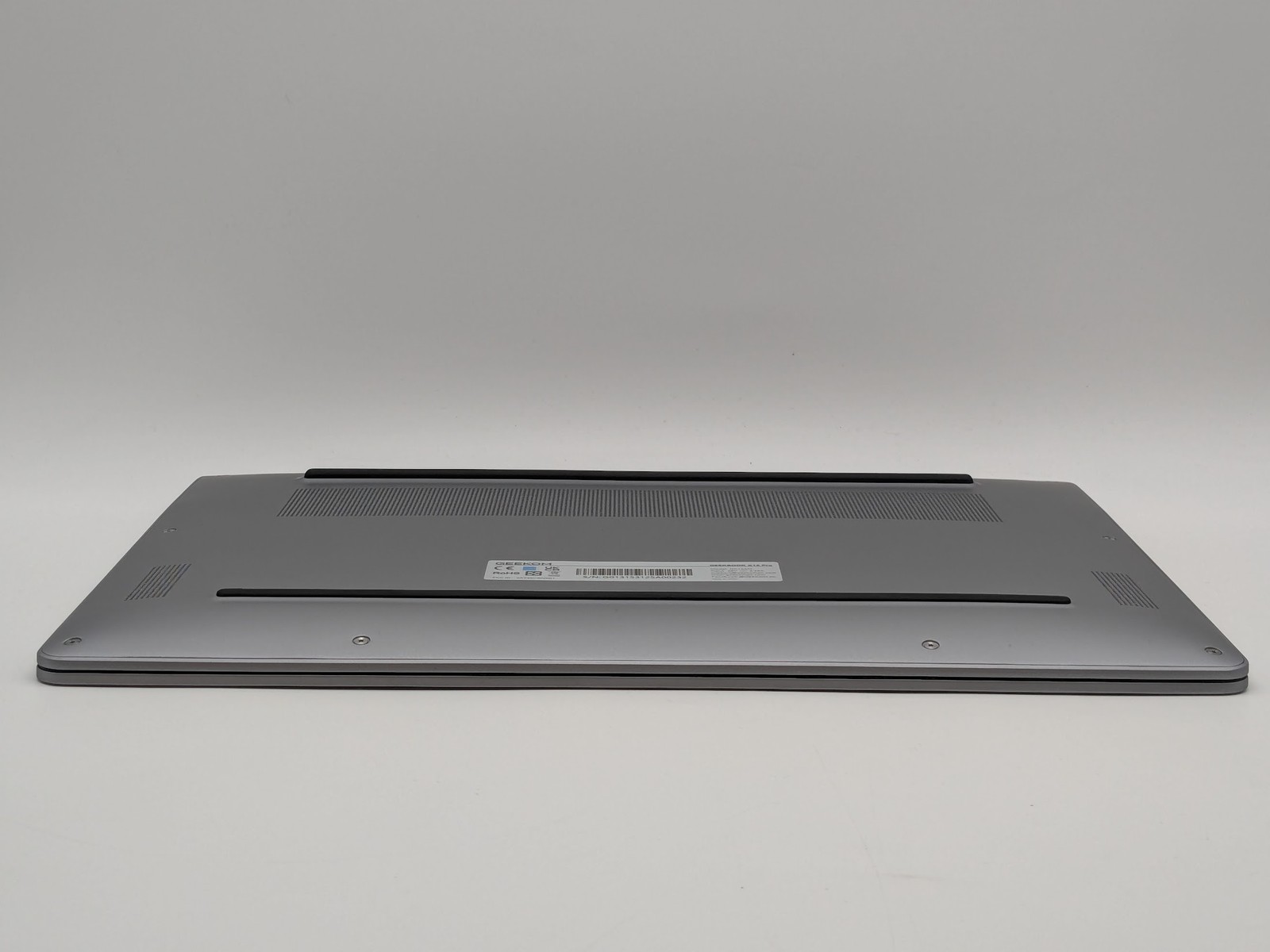 GEEKOM GeekBook X16 Pro 16″ Laptop Ultra 9 185H 32GB RAM 2TB SSD Win 11