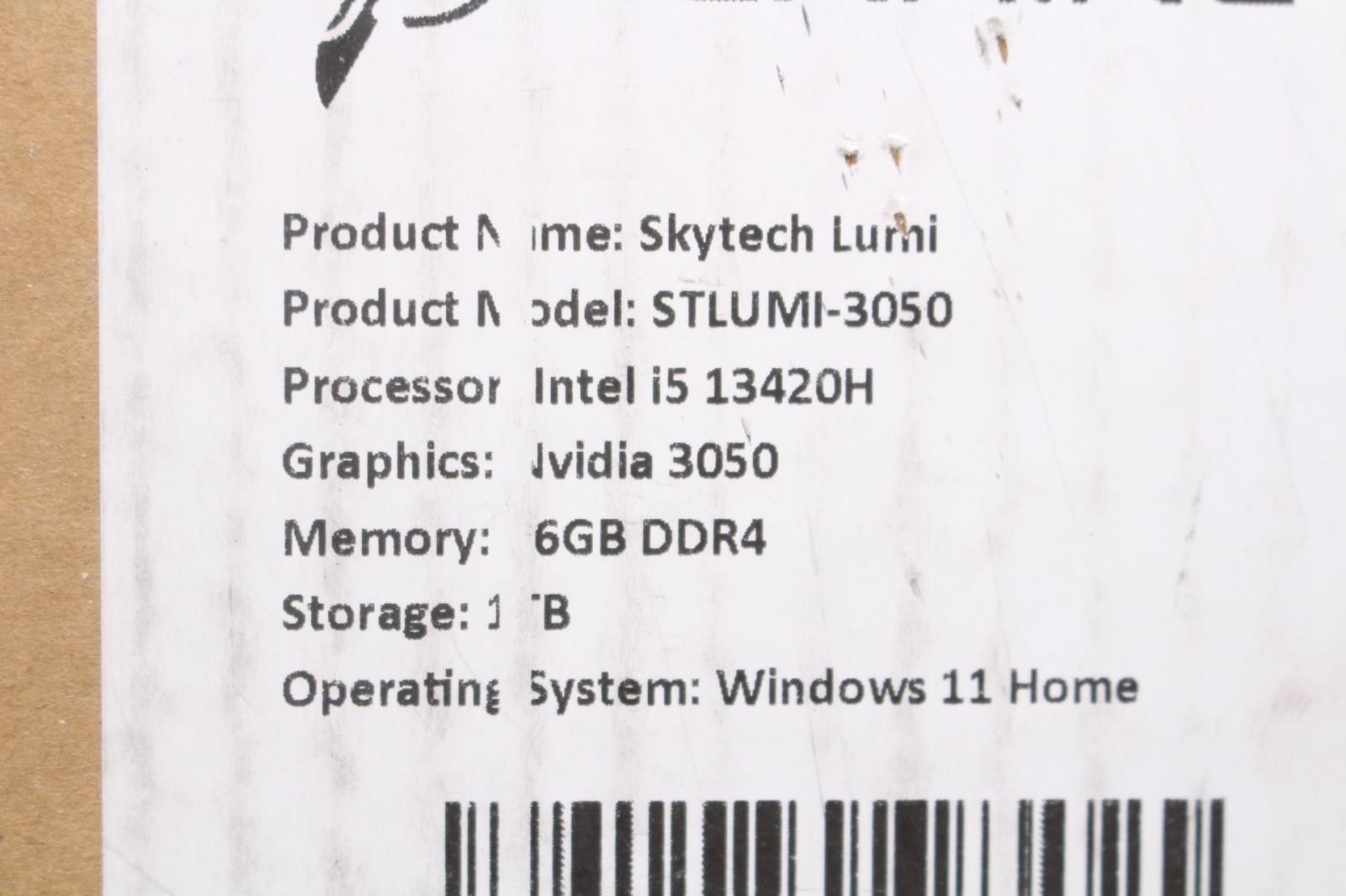 Skytech Lumi 15.6″ 165Hz Gaming Laptop i5-13420H RTX 3050 16GB 1TB SSD