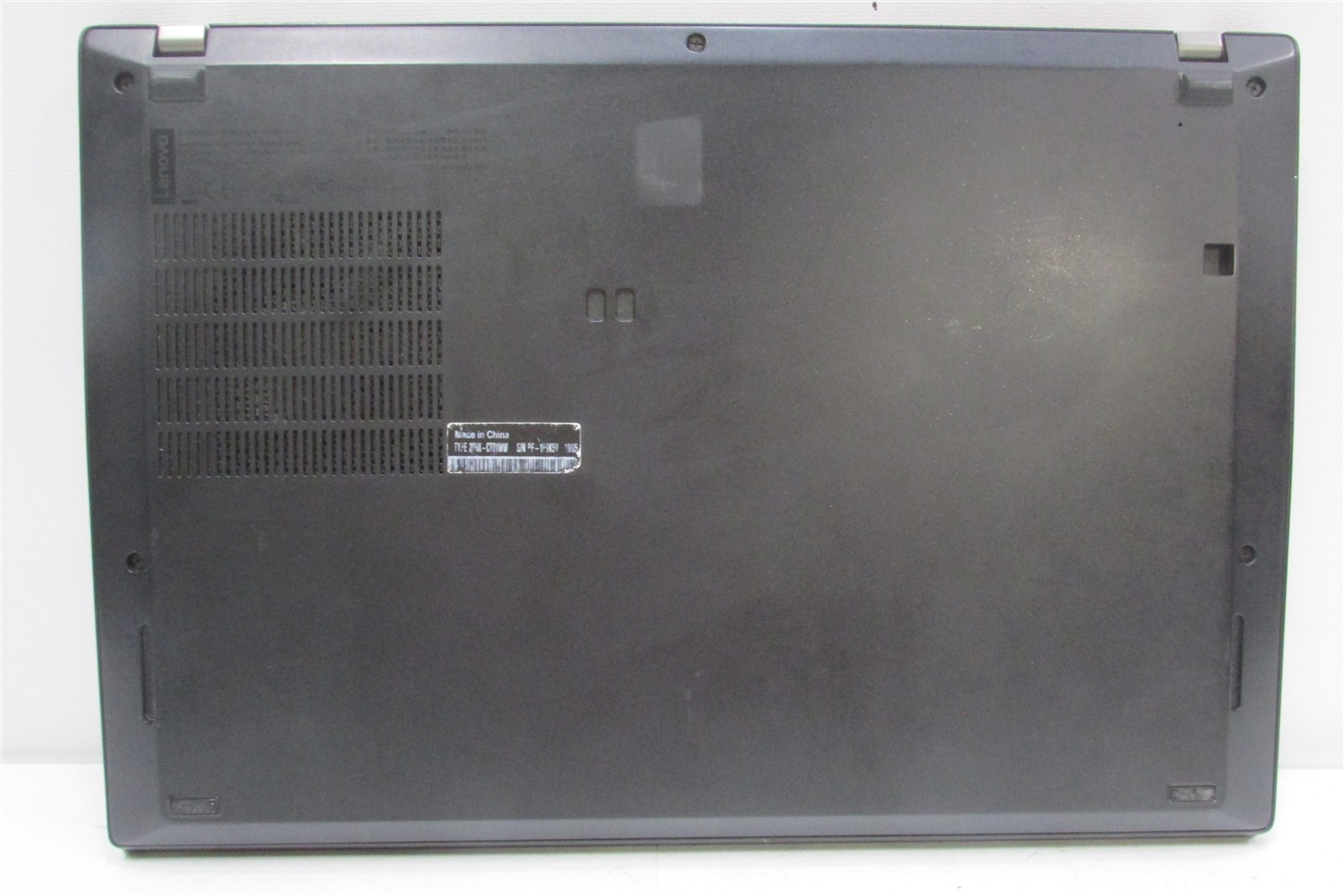 Lenovo Thinkpad T490s i7-8565U 1.8GHz 16GB RAM 256GB m.2 14″ Win 11 Pro MISS KEY