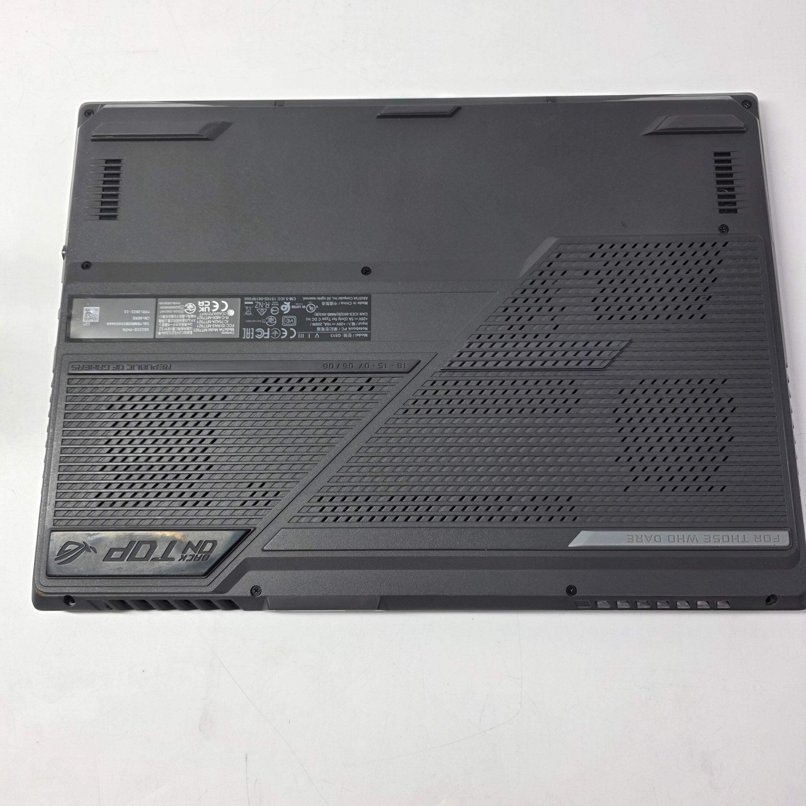 Asus ROG Strix G15 15.6″ Ryzen 7 4800H 2.9GHz 16GB RAM 1TB GeForce RTX 3050 Ti