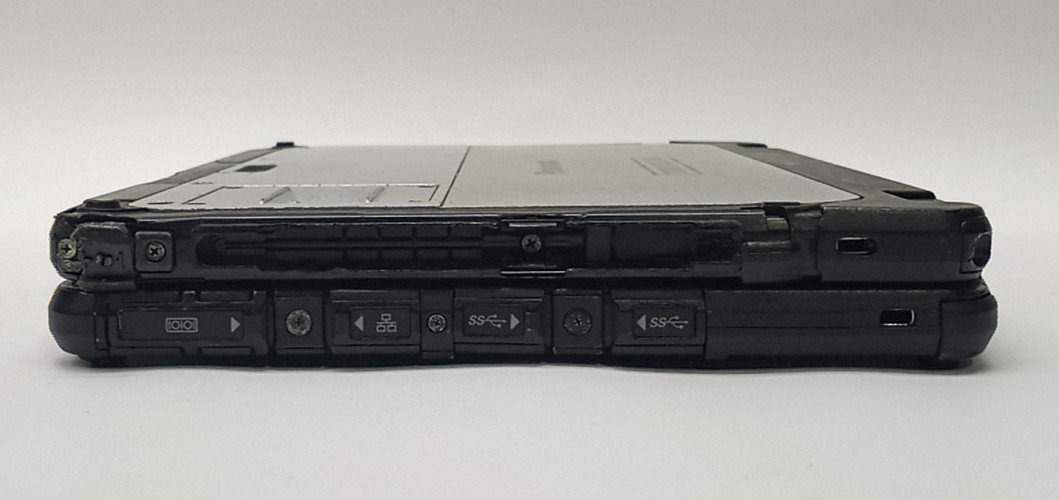 Panasonic ToughBook CF-20 m5-6Y57 VPRO@1.10GHZ 8GB RAM 256GB M.2 WIN11P WH456*!