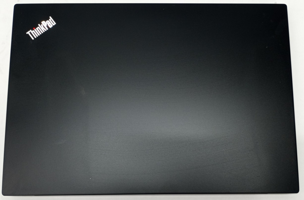 Lenovo ThinkPad E590 15.6″ i5-8265U@1.6GHz 8GB RAM 256GB NVMe Win 11 Pro MC758*!