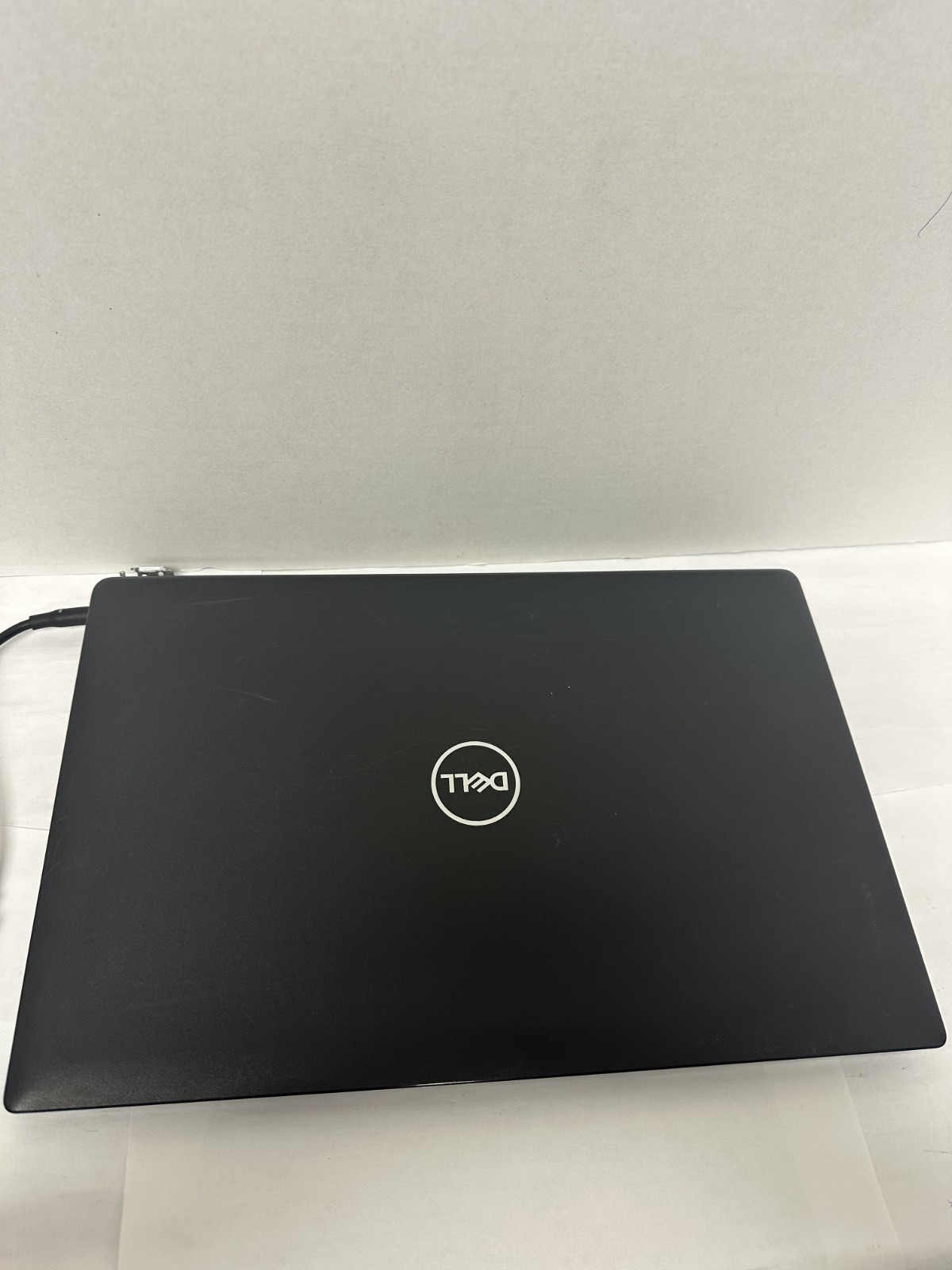 Dell Latitude 3520 i5-11th Gen/8GB RAM 256 NVME (No OS or Charger) Read Desc.