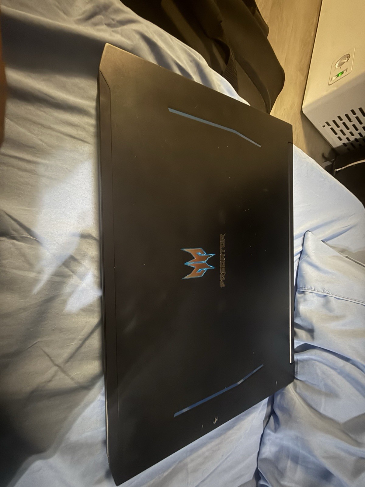 Acer Predator Helios 300 15.6″ i7-8750H GTX 1060 16GB 1TB+256GB Win10