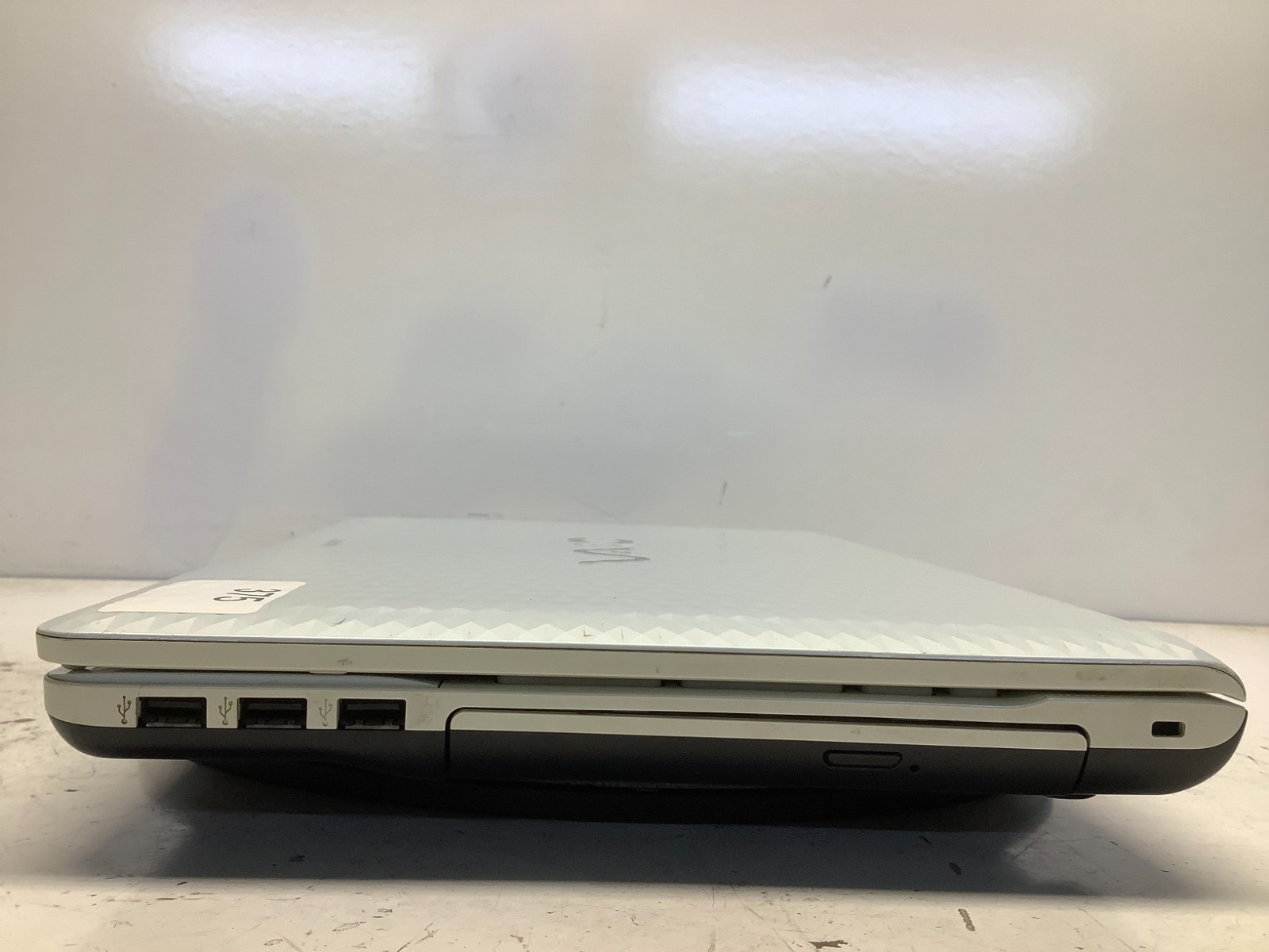 Sony Vaio VPCEH11FX Intel Pentium B940 2GHz 4 GB NO HDD