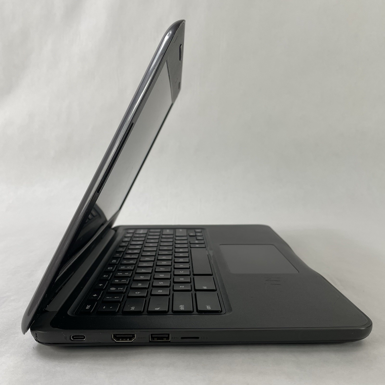 Dell Chromebook 3380 13″ Celeron 3855U 1.60 GHz 4 GB RAM 16 GB HDD No AC