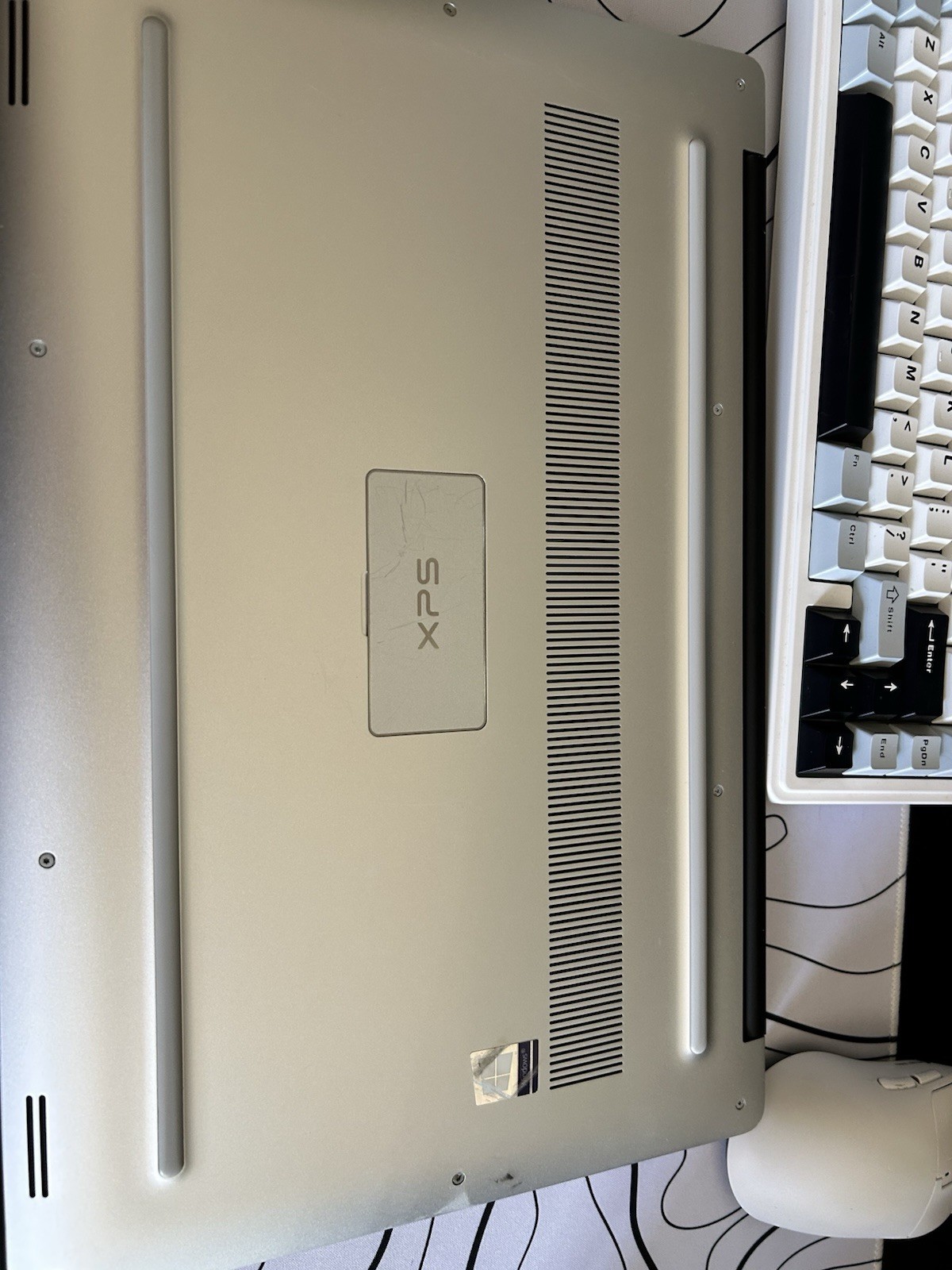 Dell XPS 15 GeForce 1050 I5-8300H