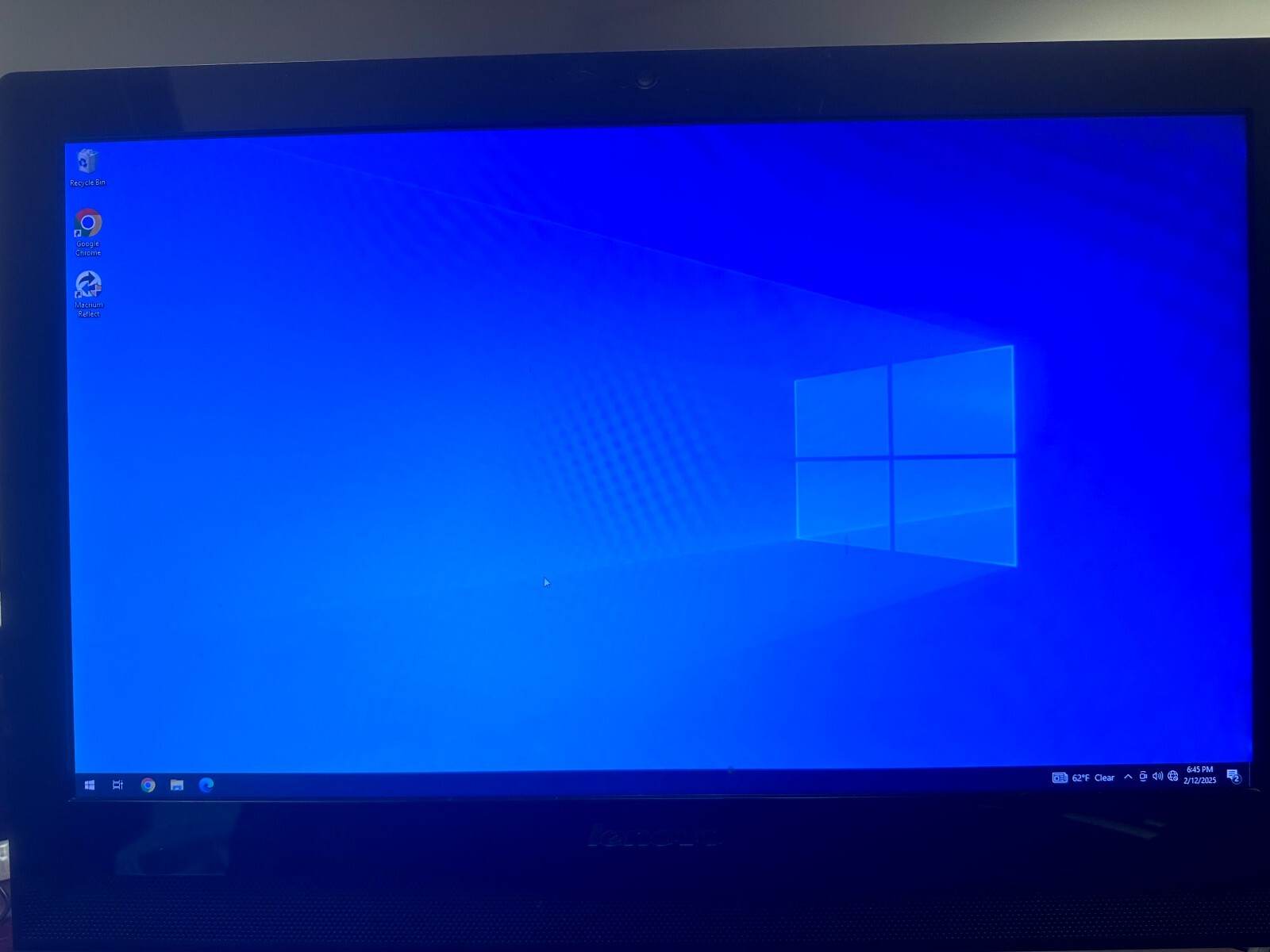 Lenovo C40-05 All-in-one Desktop Computer 21.5″ AMD A6 1.8Ghz 8GB 500GB Win 10