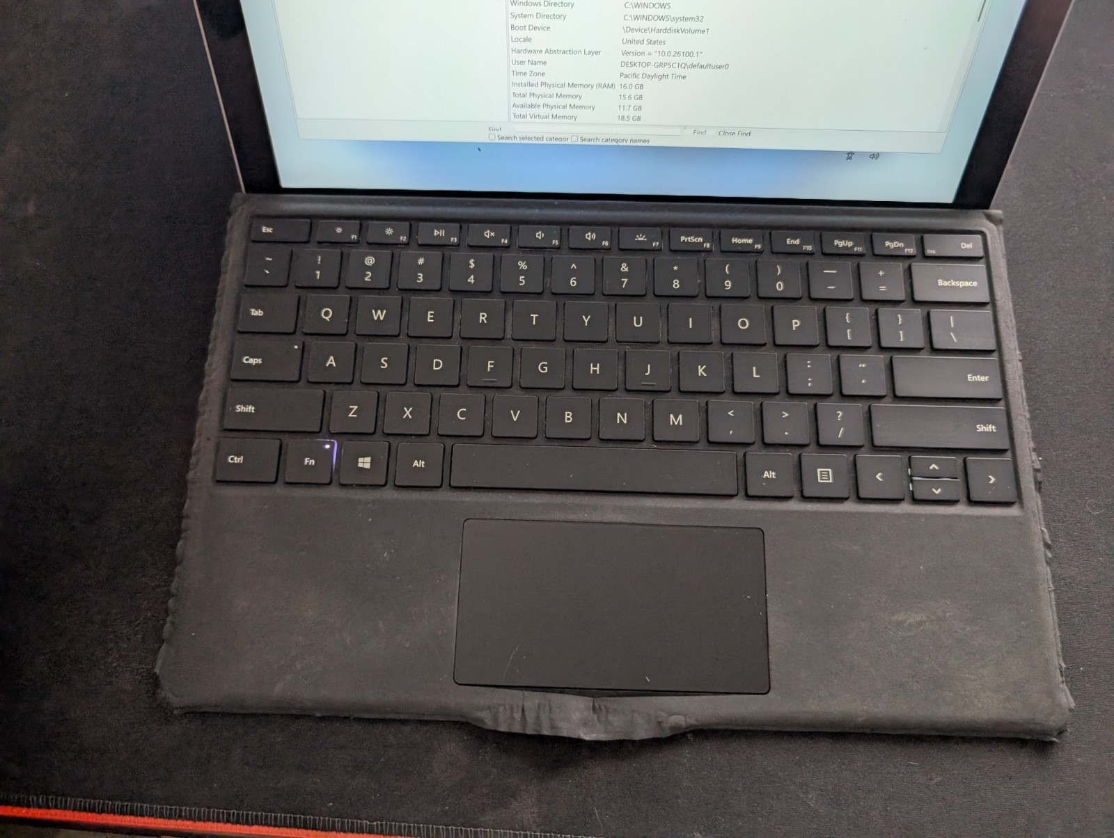 Surface Pro 7 i5-1035G4 16GB 256GB Win 11 Home w/ Keyboard – As Is No AC