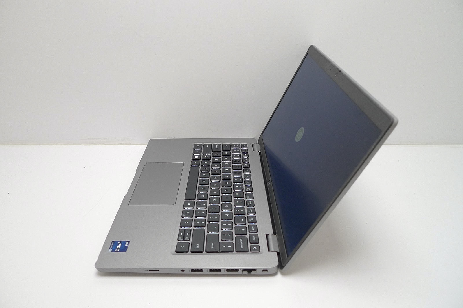 Dell Latitude 5430 | i5-1235U | 16GB RAM | 256GB NVMe | Linux | Charger | Read