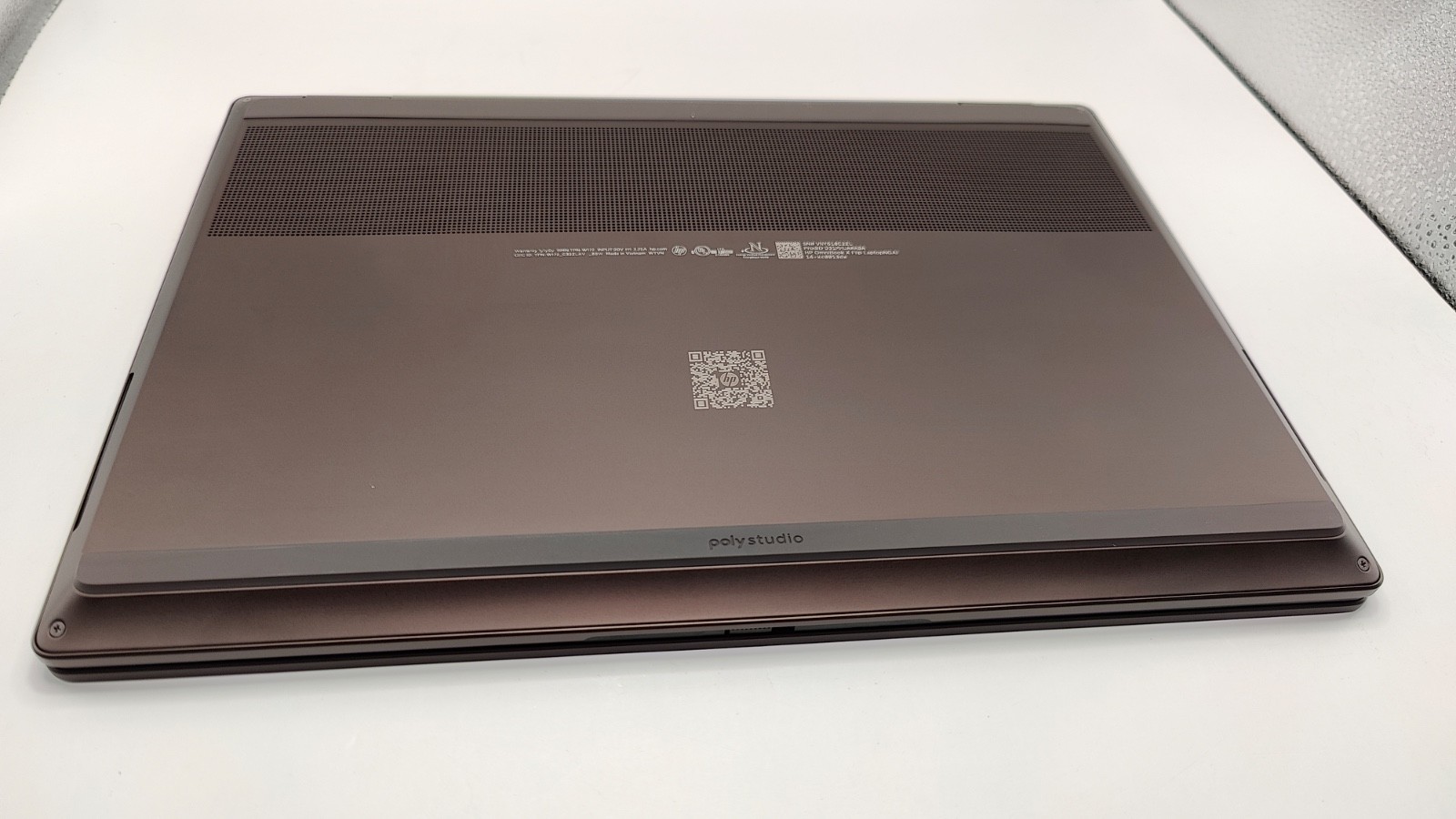 HP OMNIBOOK X 14″ OLED TouchScreen/512GB/16GB/AMD Ryzen AI 5 430/FREE SHIPPING!