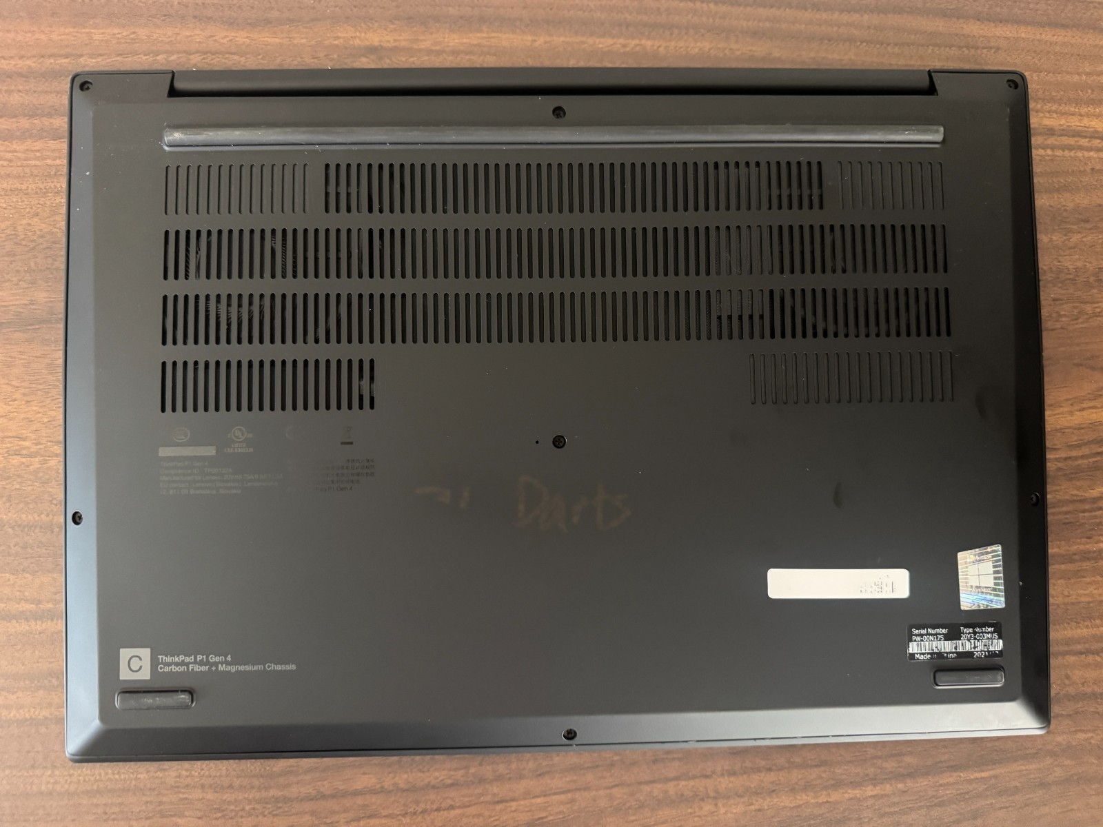 Lenovo ThinkPad P1 Gen 4 i7-11800H 16″ 2560×1600 16GB 512GB SSD NVIDIA T1200