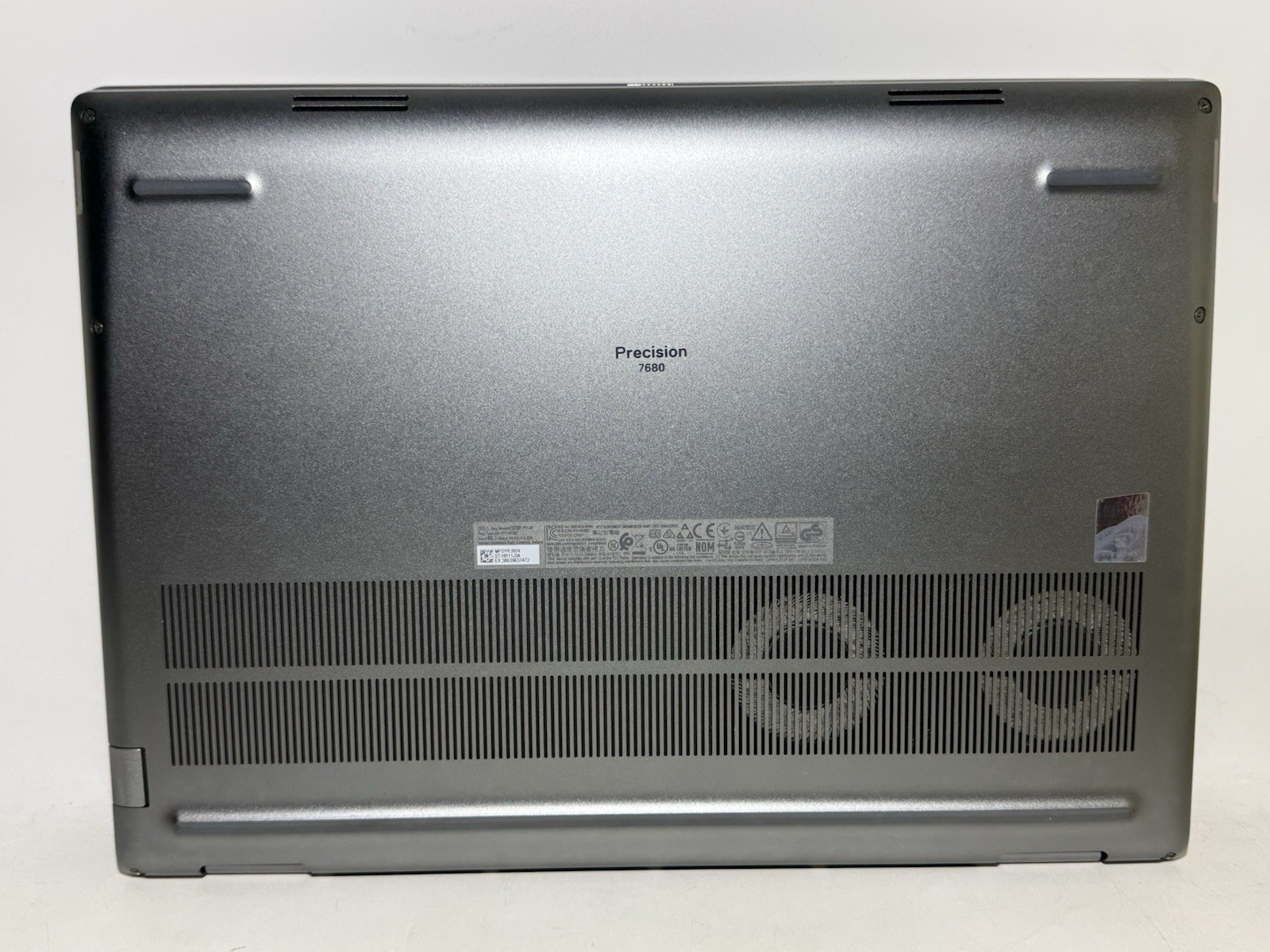 Dell Precision 7680 16″ i7-13850HX 64GB Ram 1TB SSD RTX 2000 Ada
