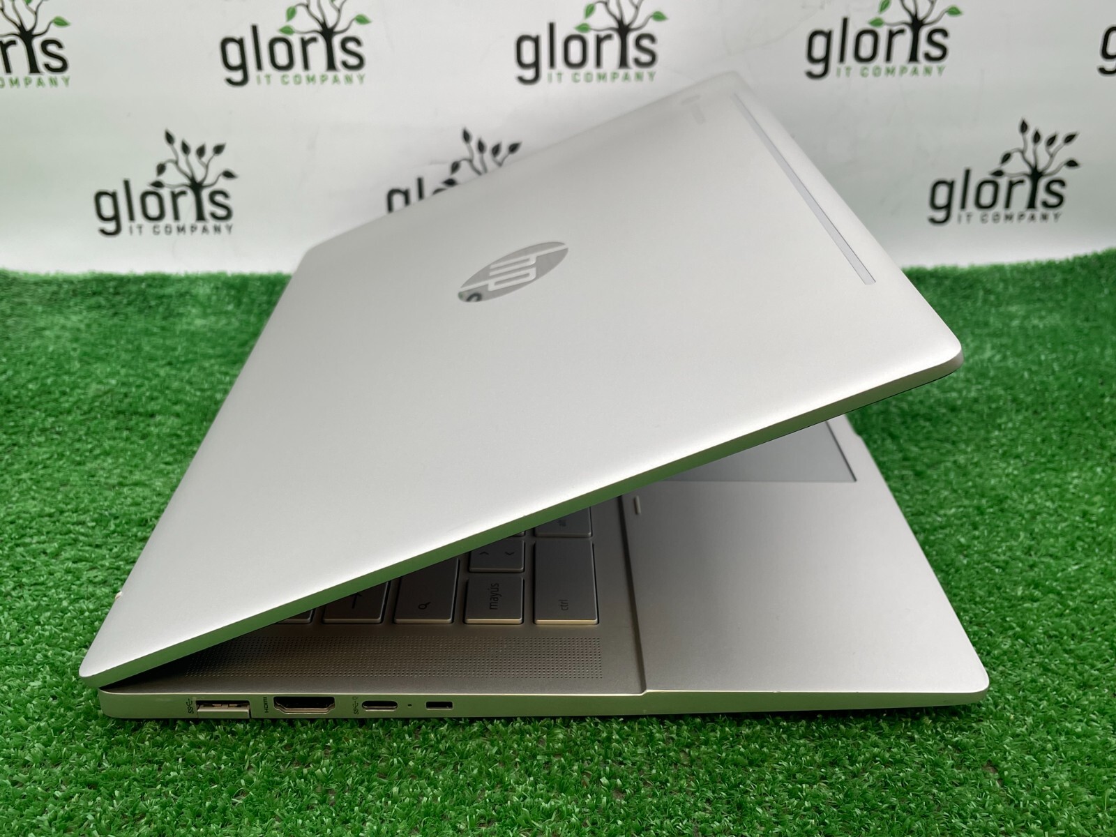 HP Pro c640 Chromebook Laptop Intel i5-10310U 1.70GHz / 8GB /64GB SSD Touch