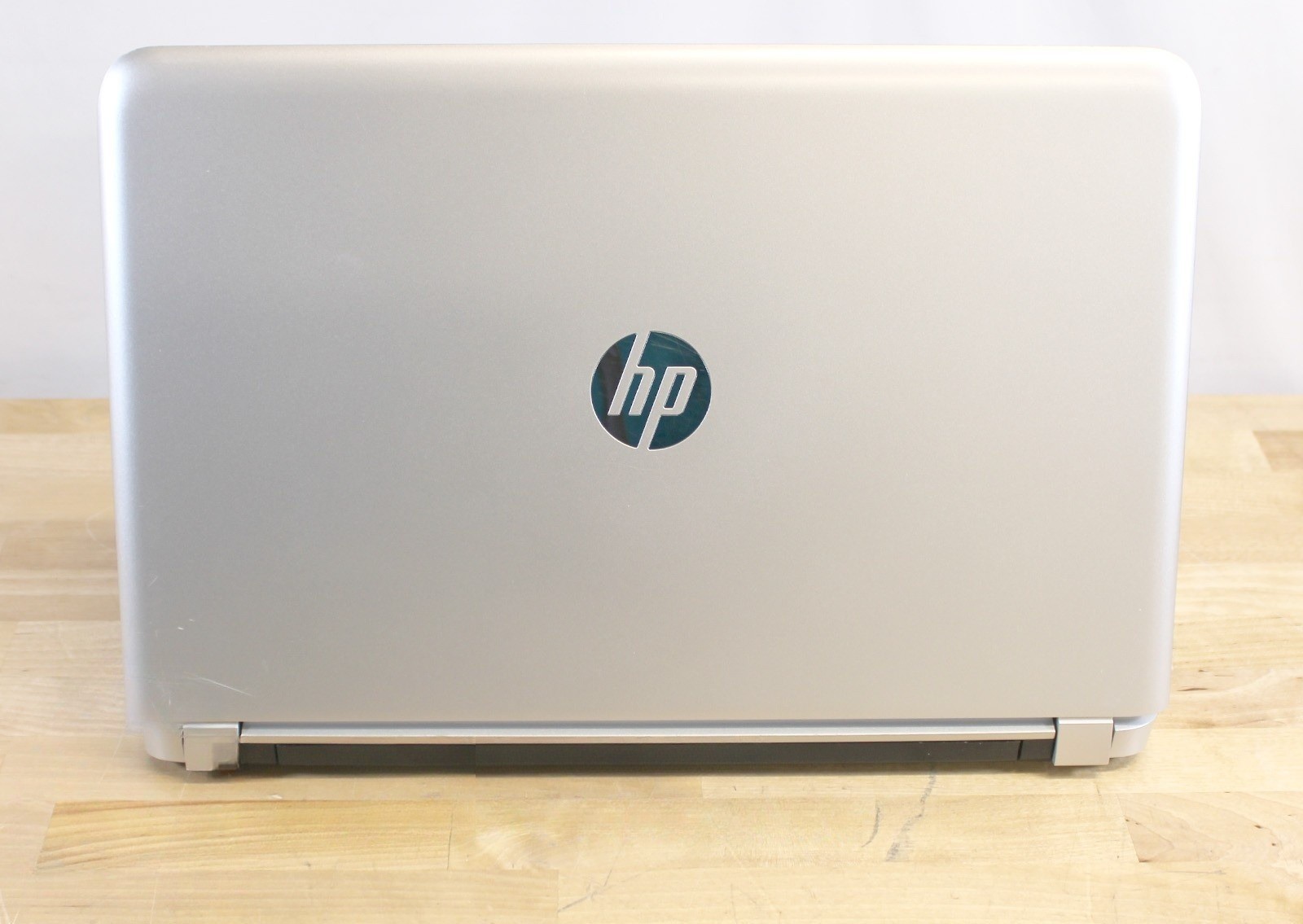 HP Pavilion 15-ab173cl i7-5500U 2.40GHz 12GB RAM (No Drive)