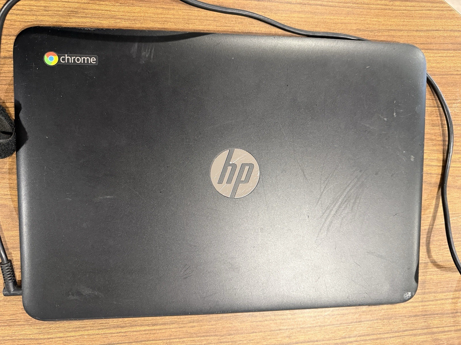 HP Chromebook 14 G3 Works. Cracked Screen