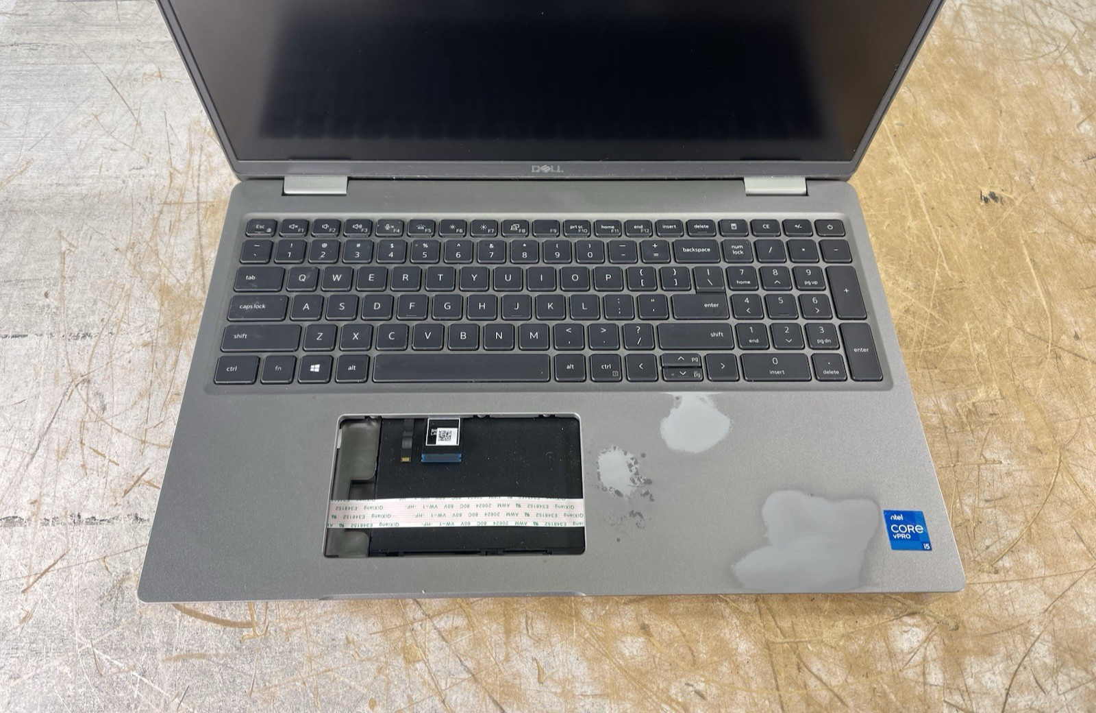 DELL LATITUDE 5520 i5-1145G7 @ 2.60GHz, 8GB RAM, NO HDD/OS – (FOR PARTS)