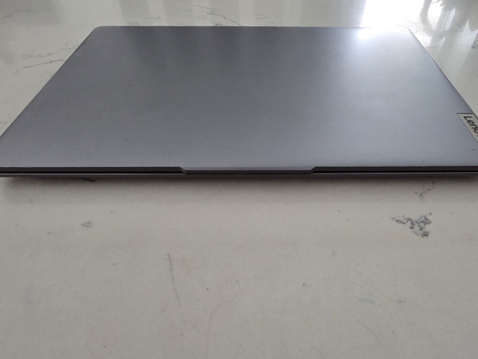 Lenovo IdeaPad Slim 3 15ABR8 15.6″ (1TB SSD, 16GB, AMD Ryzen 5 7730U