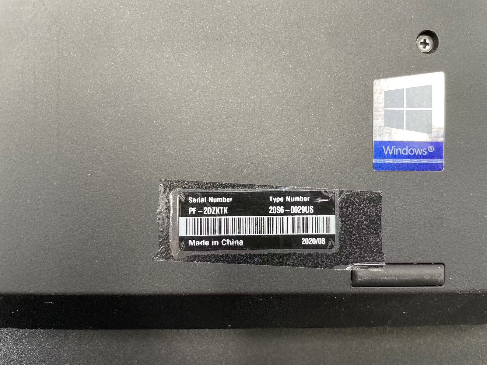 Lenovo ThinkPad T15 Gen 1 Used 15.5″ No OS (i5-10210U-8GB-256GB NVMe)