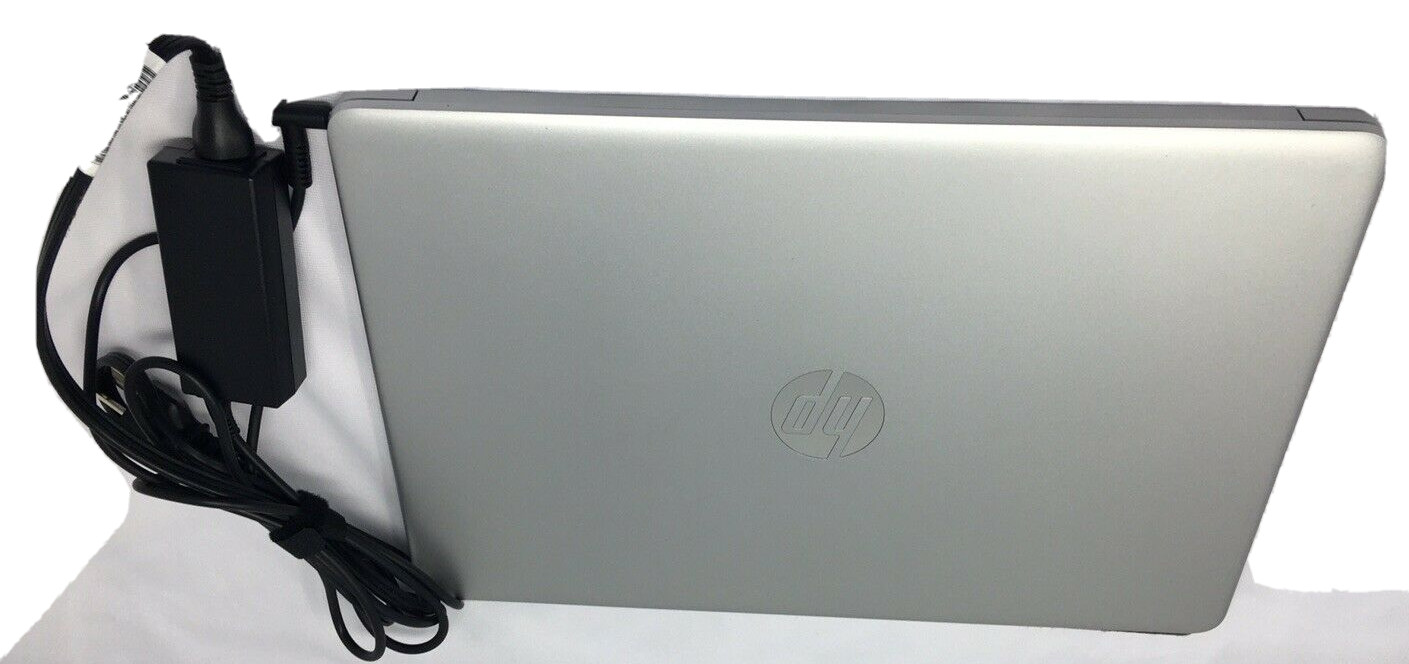 Laptop Hp 15-DY1076NR 15.6 in Intel Core i5-1035G1 8GB 256GB SSD Windows 10
