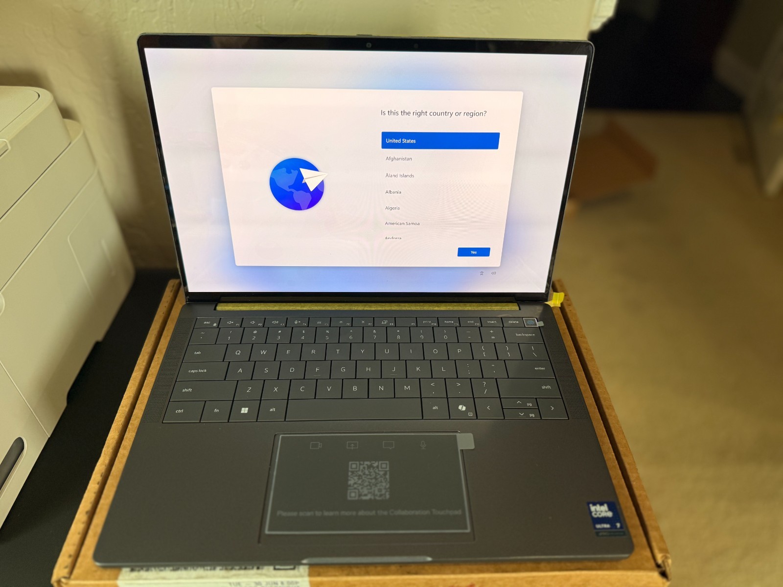 Dell Pro 14 Premium (PA14250) Ultra 7 268V 32GB 1TB QHD+ OLED Touch 5G LTE WWAN