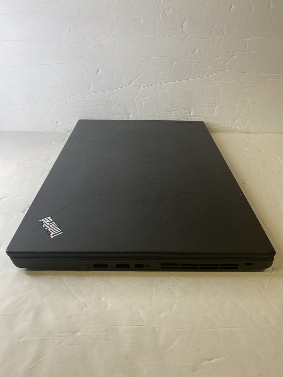 Lenovo ThinkPad T560 Intel i5-6200U @2.40GHz 8GB 256GB 15.6″