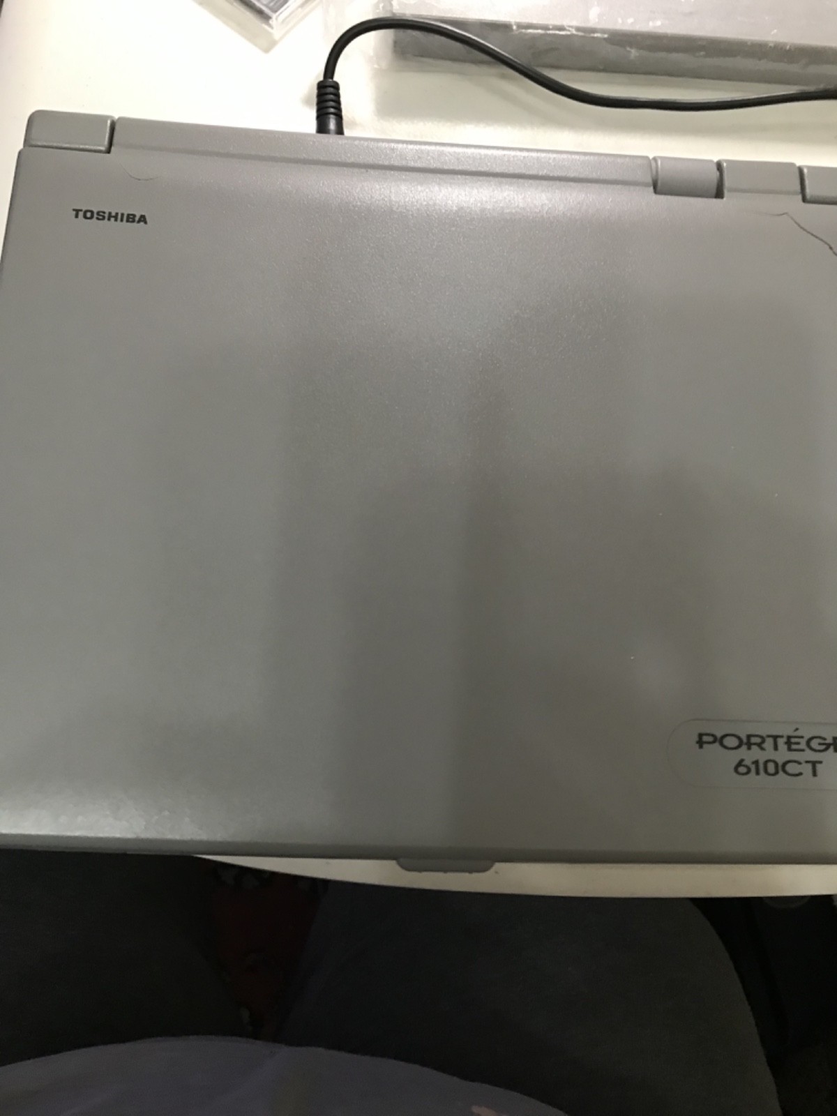 TOSHIBA PORTEGE 610CT LAPTOP/CHARGER/EXTRA BATTERY/EXTRA FLOPPY DRIVE/BOOKLETS
