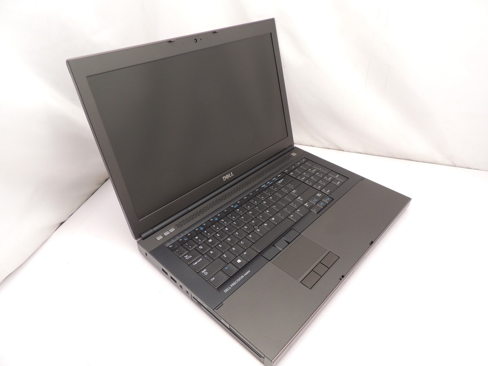Dell Precision M6800 17.3″ Core i5 4200M 16GB 480GB AMD M6100 2GB Laptop No OS