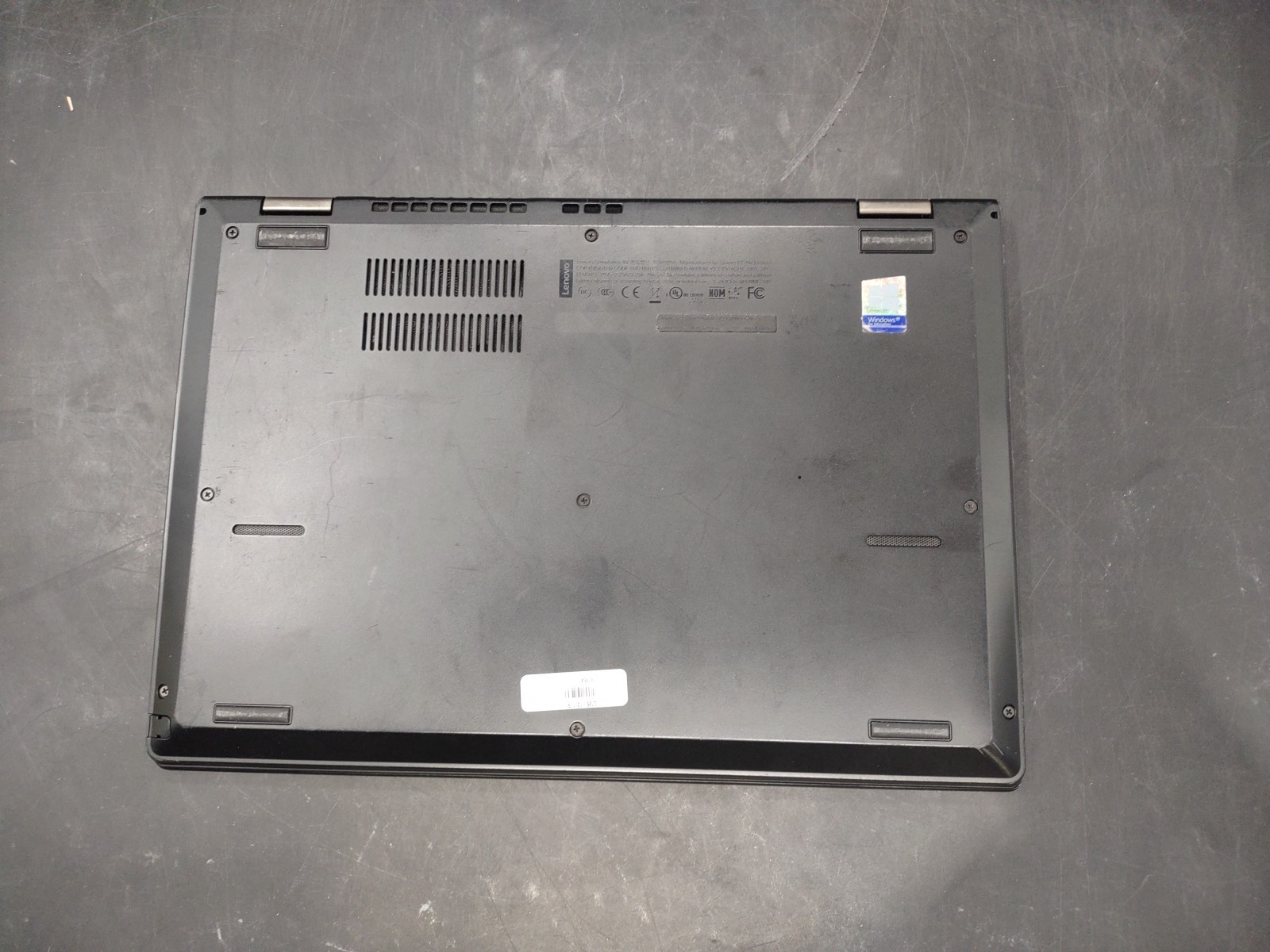 Lenovo Thinkpad L380 i5 8250U @ 1.60GHz 8GB RAM 256GB NVME NO OS