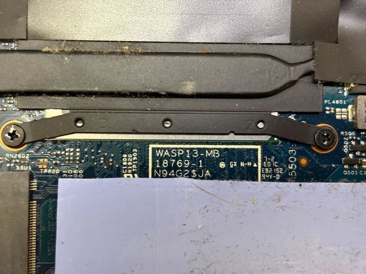 Dell Latitude 3301 Laptop NO LCD – Motherboard i5-8265u 8GB RAM No SSD