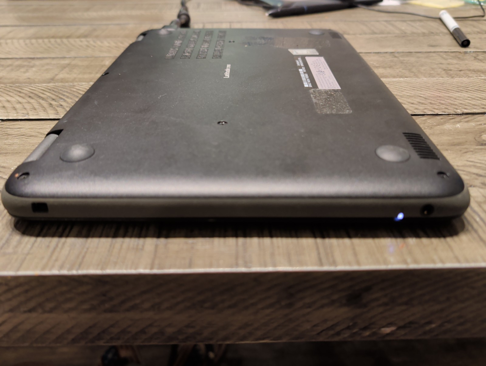 Dell Latitude 3190 Laptop 11.6” Pentium 4GB RAM 64GB SSD Win 11 **Bad Battery