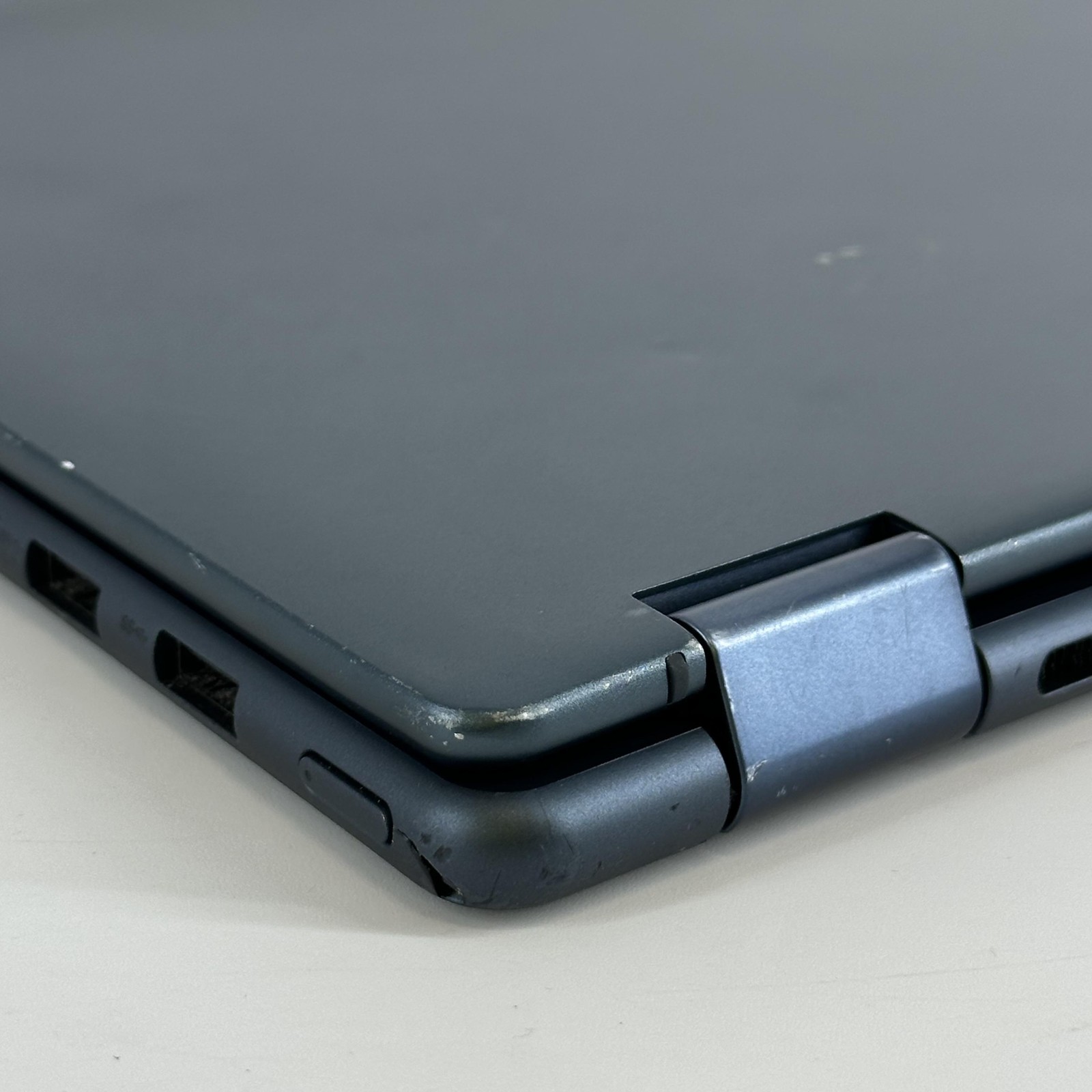 Lenovo Yoga 6 13 Blue FHD+ TOUCH 2.0 GHz Ryzen 5 7530U 8GB 256GB SSD FRAME SPLIT