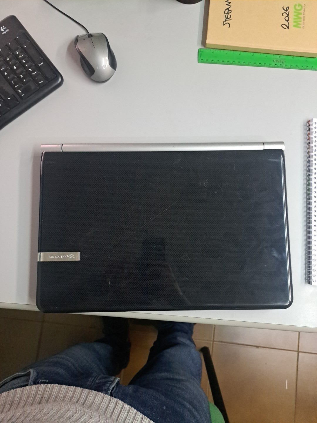 Packard Bell easynote KAYF0 Laptop For Parts Not Working