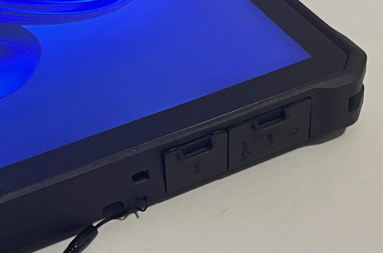 Dell Latitude 7230 Rugged Extreme | i5-12th Gen | 8GB | 1TB SSD | Touch Tablet ✔