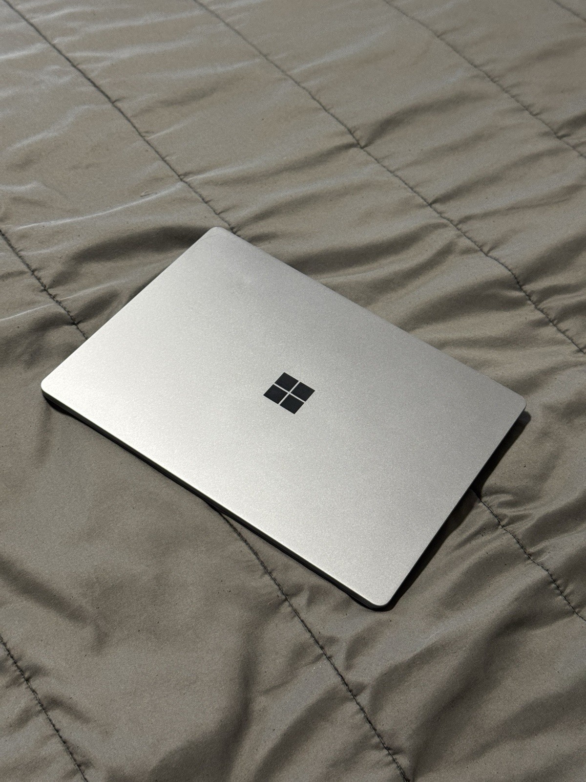 GREAT Microsoft Surface Laptop Go 3 Intel i5 12th Gen 8GB 256GB 12.4″ Laptop