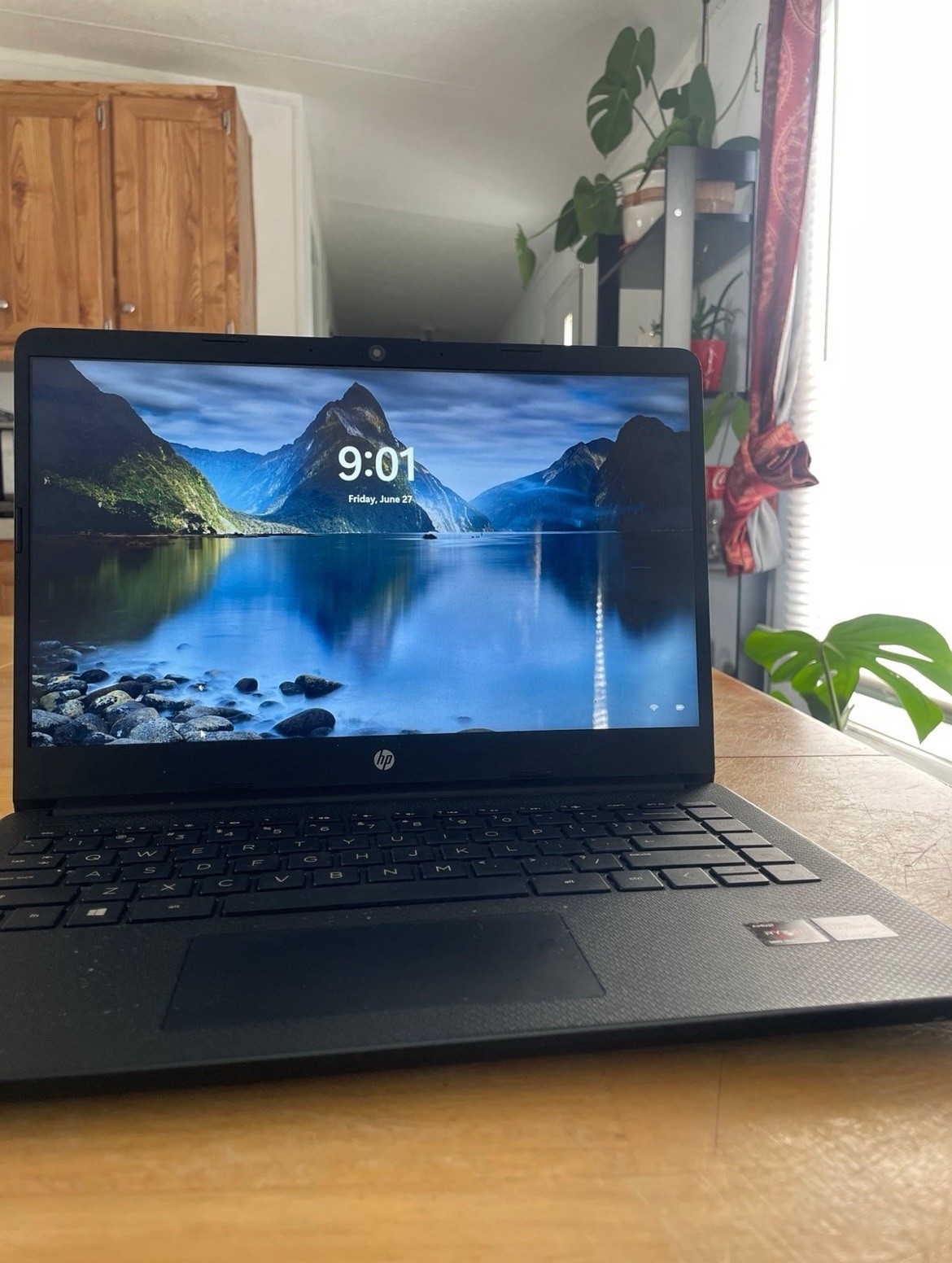 HP Laptop 14’, Windows 11AMD Ryzen™ 3 5300U AMD Radeon Graphics, 8GB RAM, 128Gb