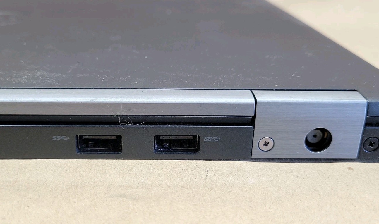 Dell Latitude E7470, Intel Core i7-6600U, 8GB RAM, NO SSD, NO OS *READ*