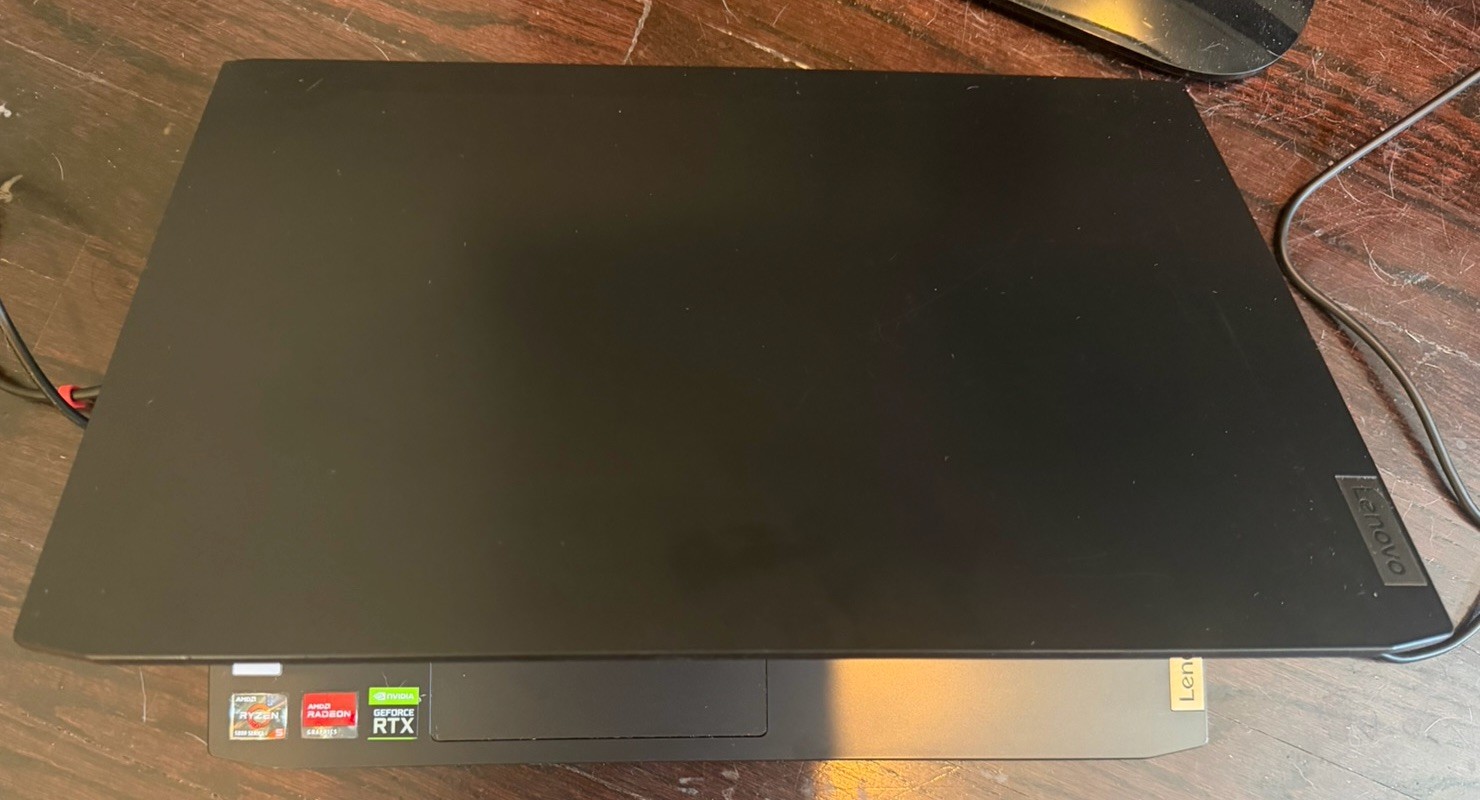 Lenovo ideapad 3-15ACH6 15.6″ Ryzen 5 5600H 3.3GHz 16GB RAM 256GB RTX 3050 Ti