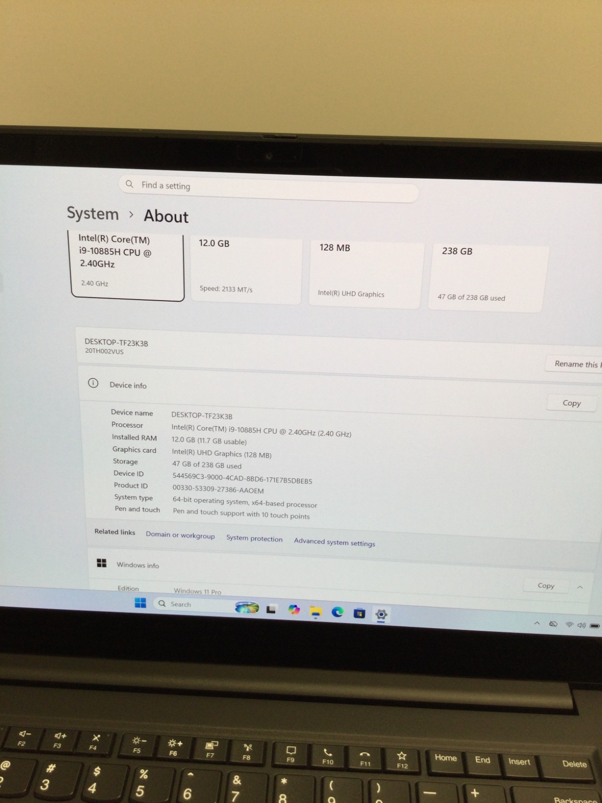 Lenovo ThinkPad P1 Gen 3 – 15.6″Core i9-10885H 12GB RAM 256 SSD WIN 11 PRO
