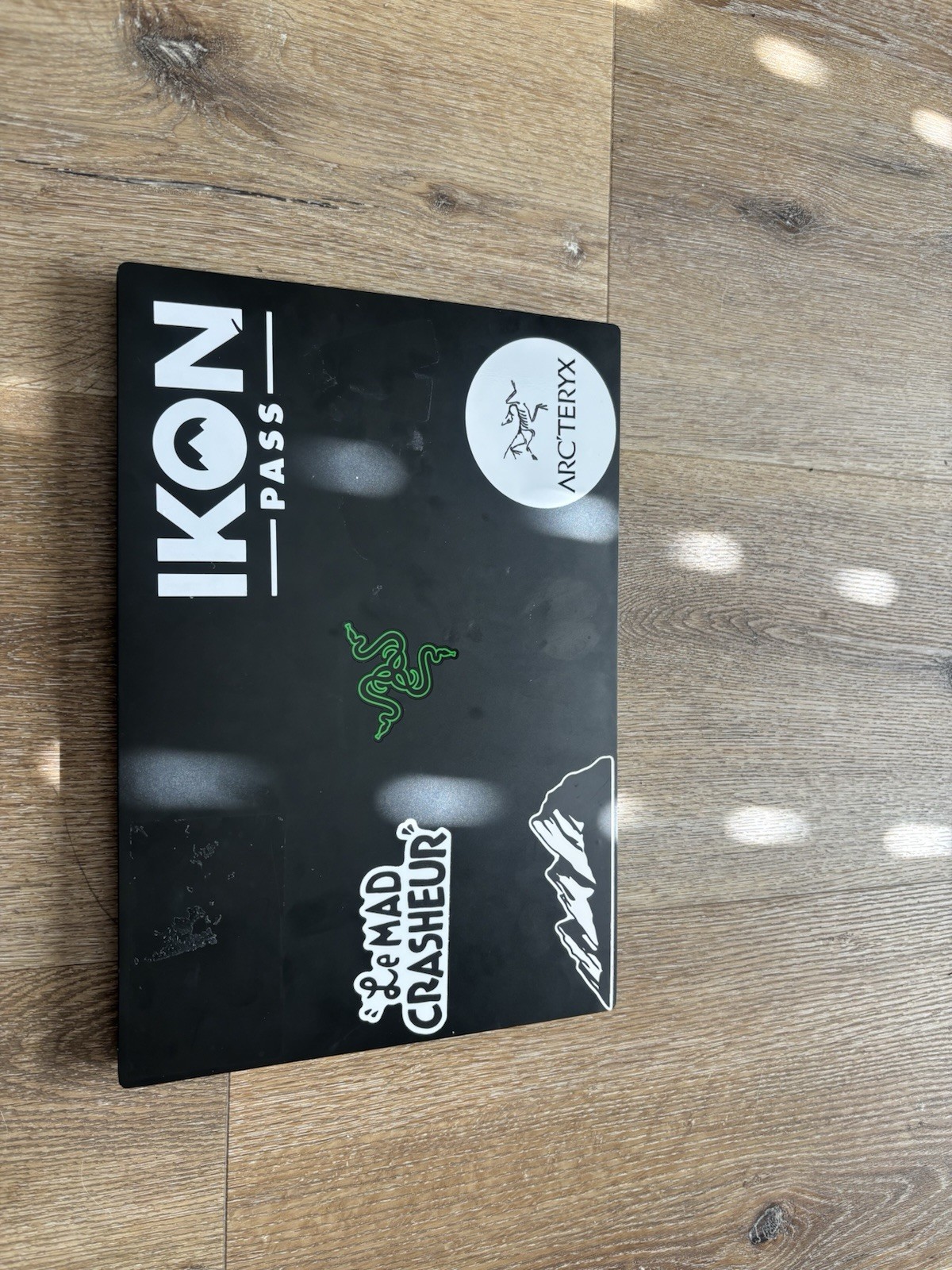 Razer Blade 14″ (1TB SSD, AMD Ryzen 9 6000 Series, 4.90 GHz, 16GB, GeForce…