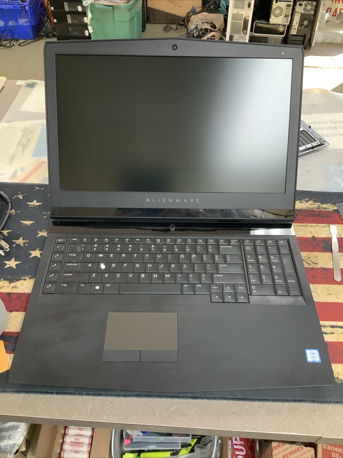 Alienware 17 R4 Intel Core i7 NO HDD Memory For Parts/Repair BXPC