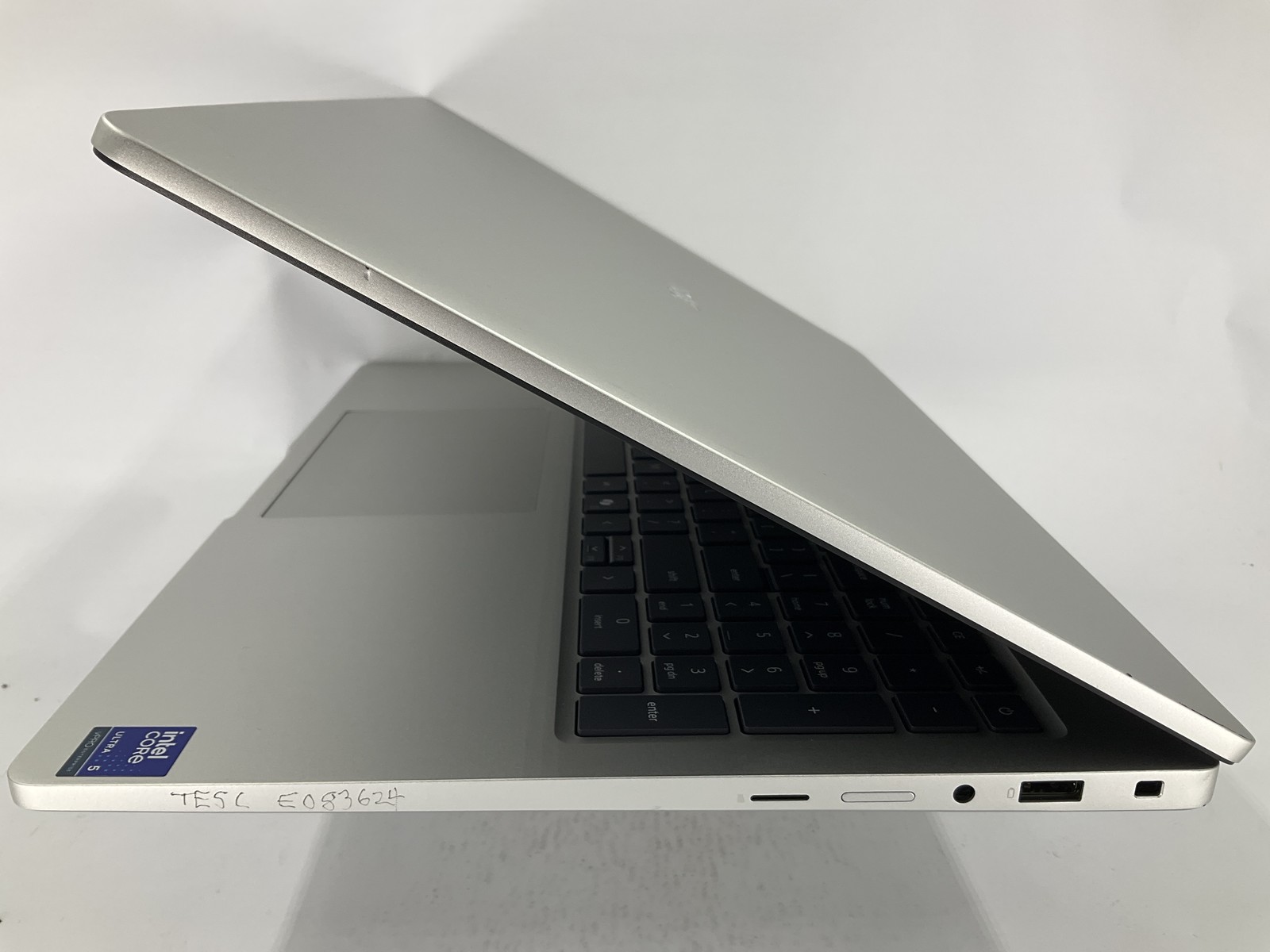 Dell Pro 16 Plus PB16250 16″ Core Ultra 5 238V 256GB 32GB B Win 11 Pro *READ*
