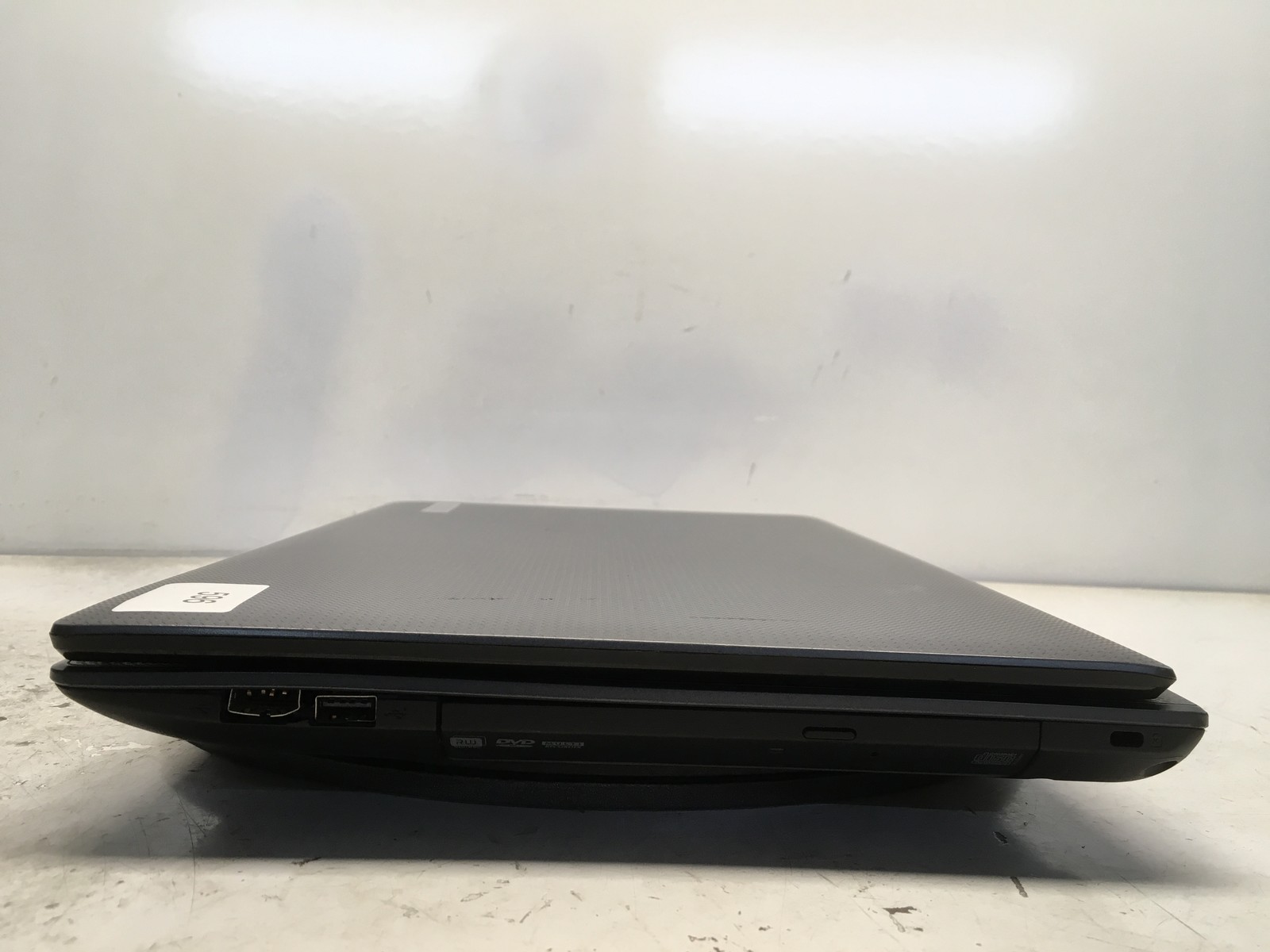 Acer Aspire 5733Z-4851 Intel Pentium P6200 2.13GHz 4 GB NO HDD No Batt